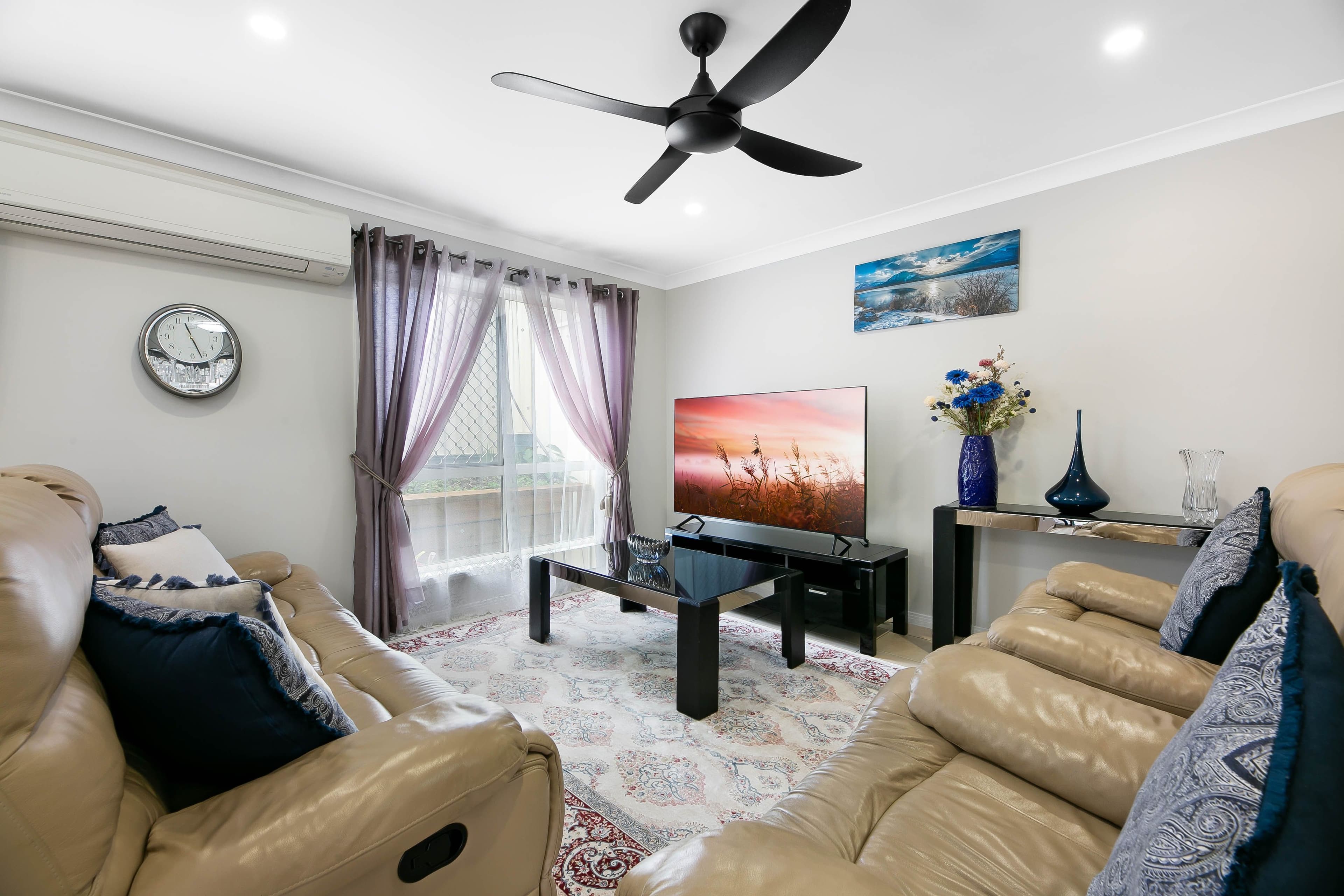 87 Tee Trees Boulevard, Arundel QLD 4214, Arundel - Thumbnail 2