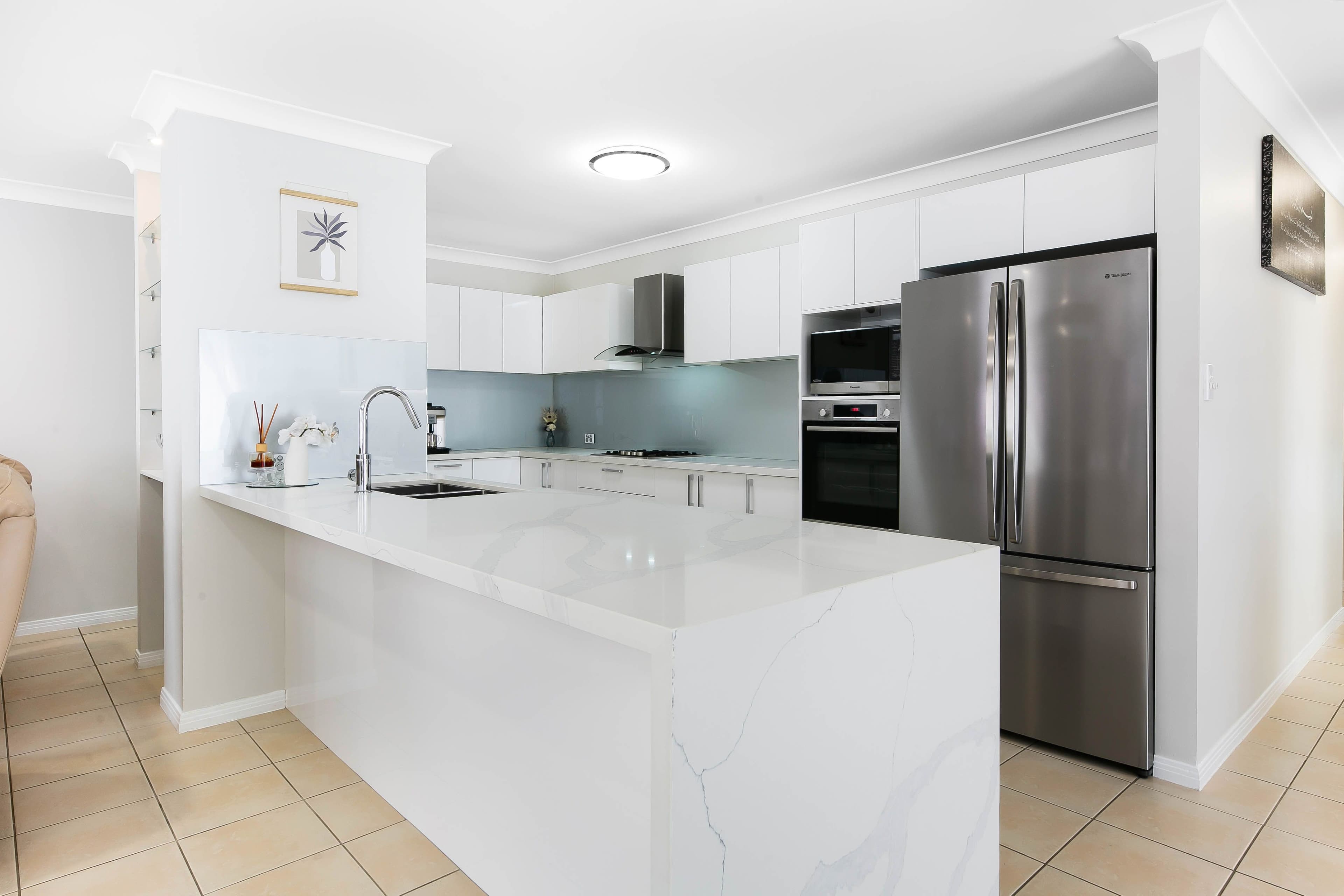 87 Tee Trees Boulevard, Arundel QLD 4214, Arundel - Thumbnail 3