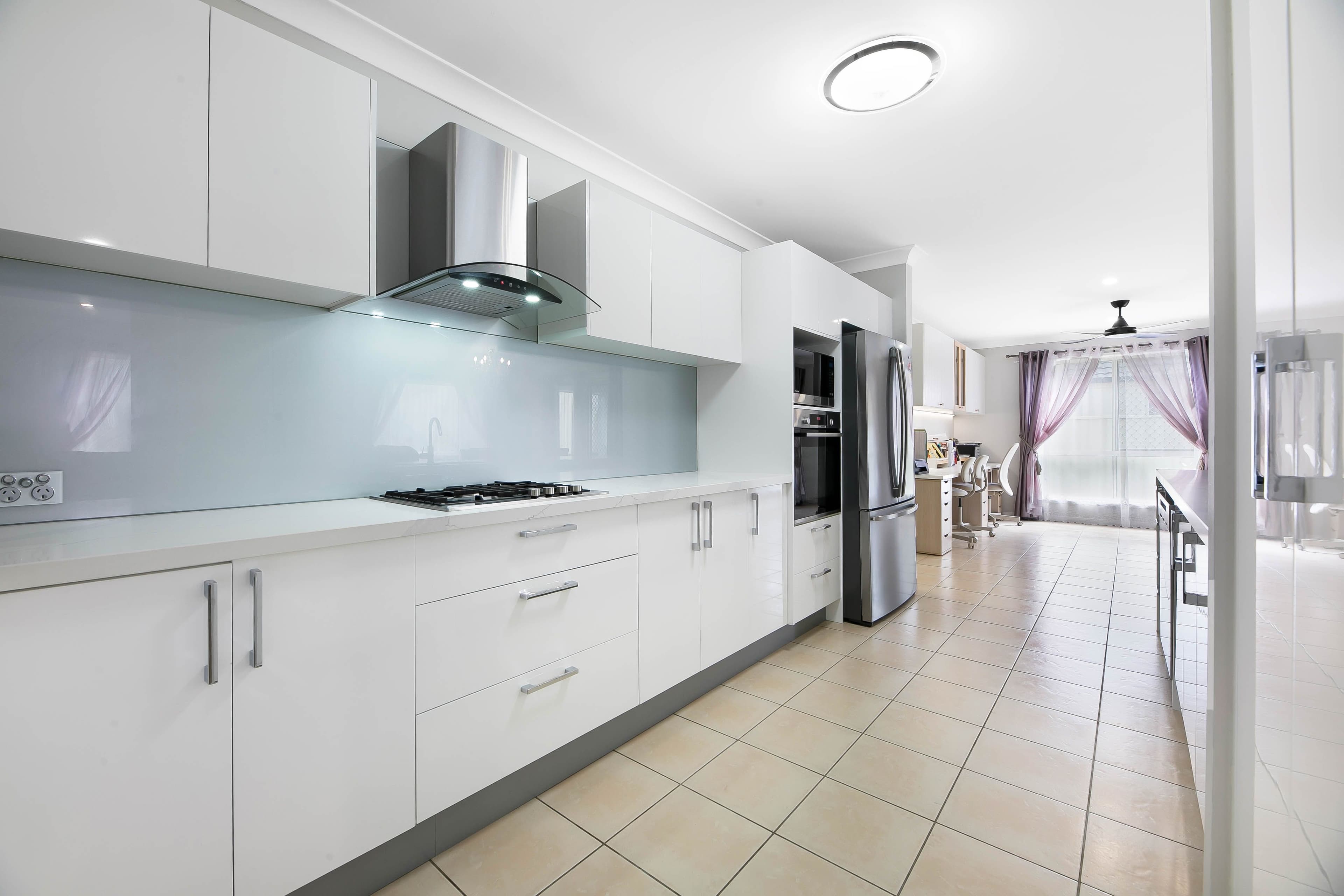 87 Tee Trees Boulevard, Arundel QLD 4214, Arundel - Thumbnail 4