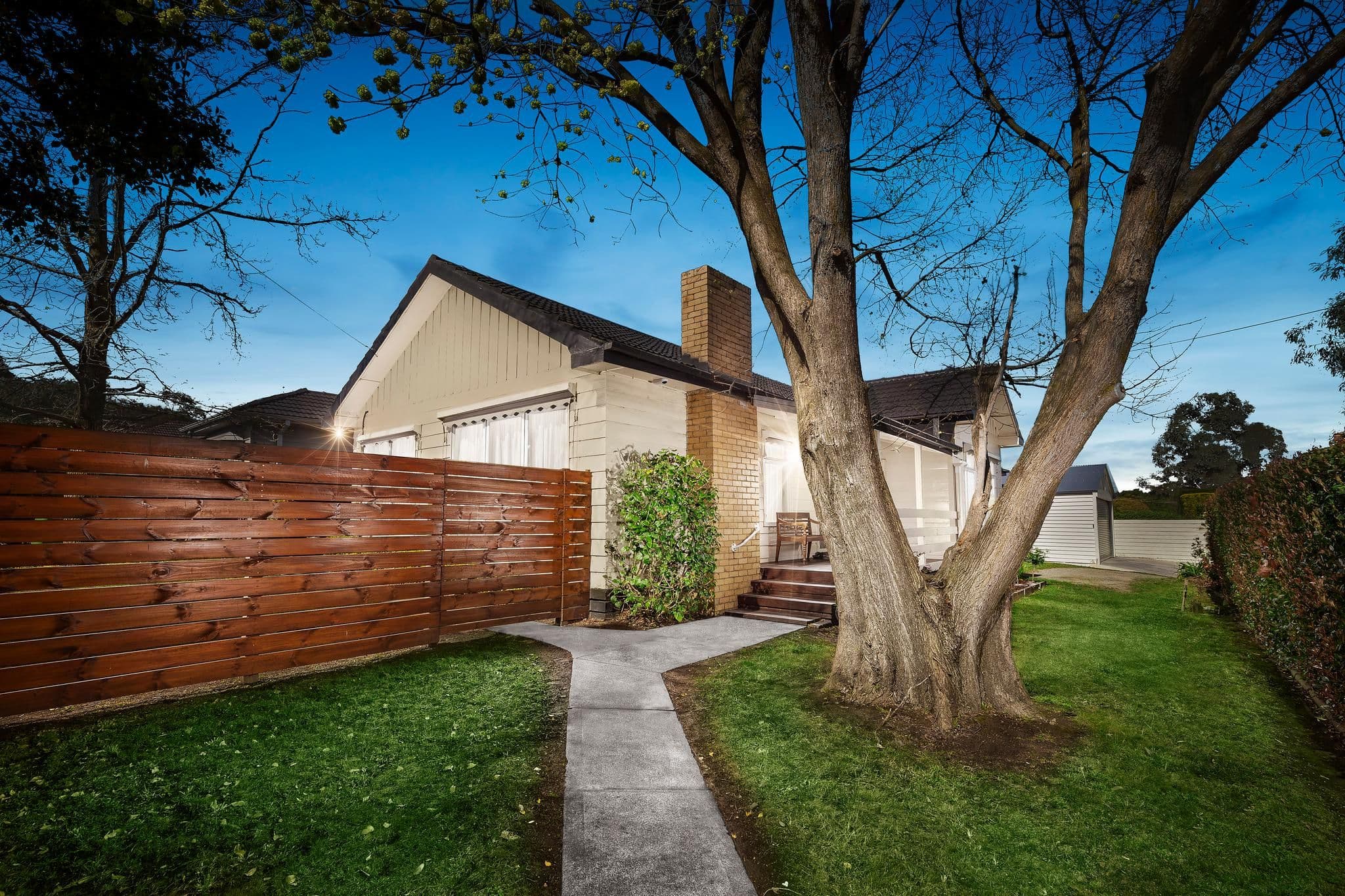23 Sinclair Crescent, Macleod VIC 3085, Macleod - Image 1
