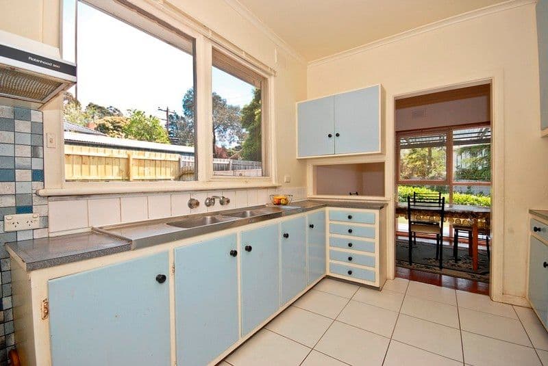 22 BLUE MIST Drive, CROYDON VIC 3136, Croydon South - Thumbnail 5