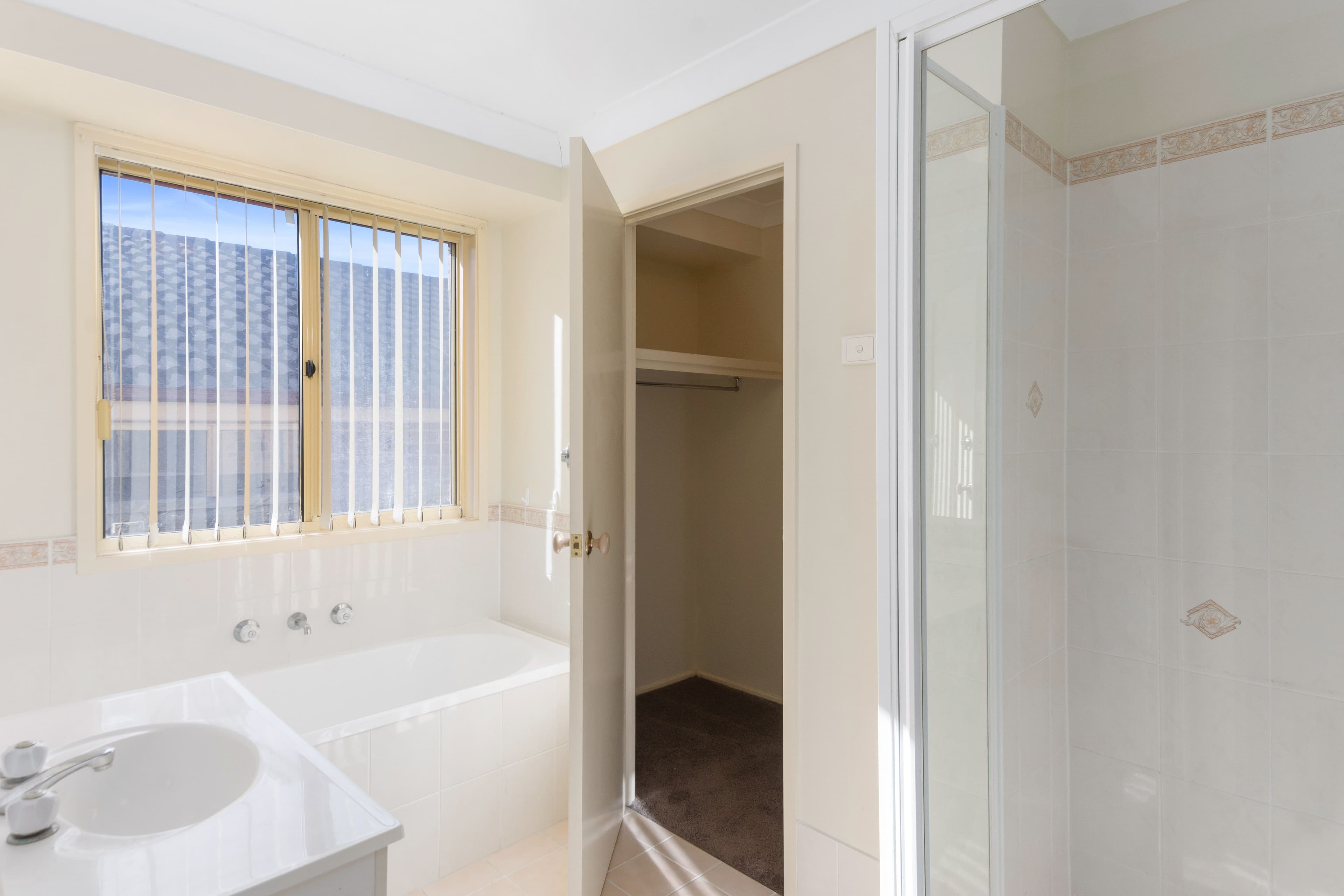 8 Hallam Close, Kanahooka NSW 2530, Kanahooka - Thumbnail 7