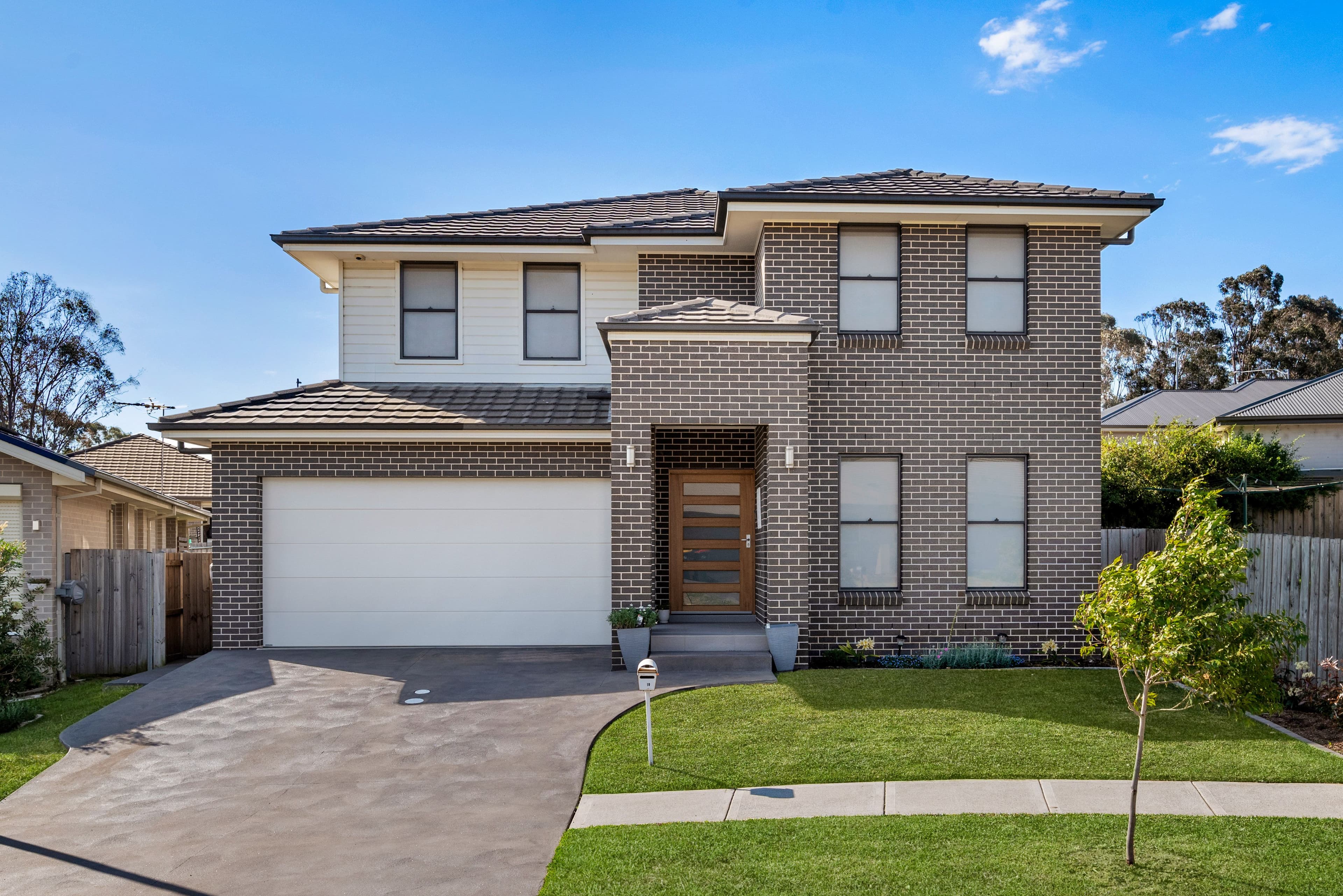 19 Lorimer Crescent, Elderslie NSW 2570, Elderslie - Image 1
