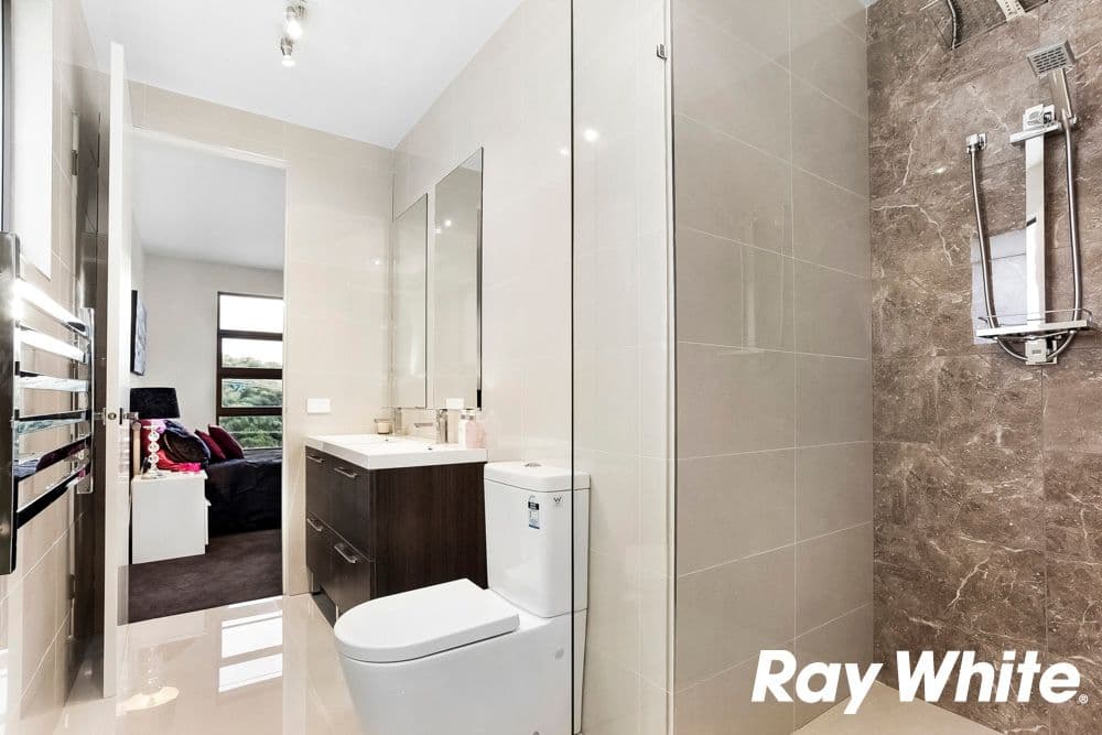 18 Elm Grove, Mount Waverley VIC 3149, Mount Waverley - Thumbnail 7