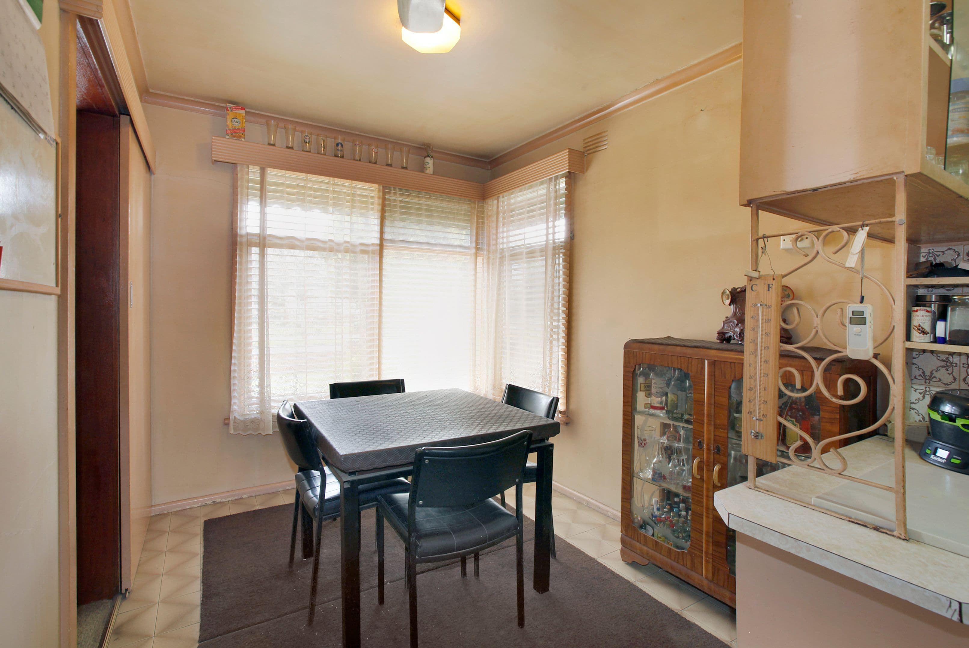 24 Clements Grove, Reservoir VIC 3073, Reservoir - Thumbnail 4