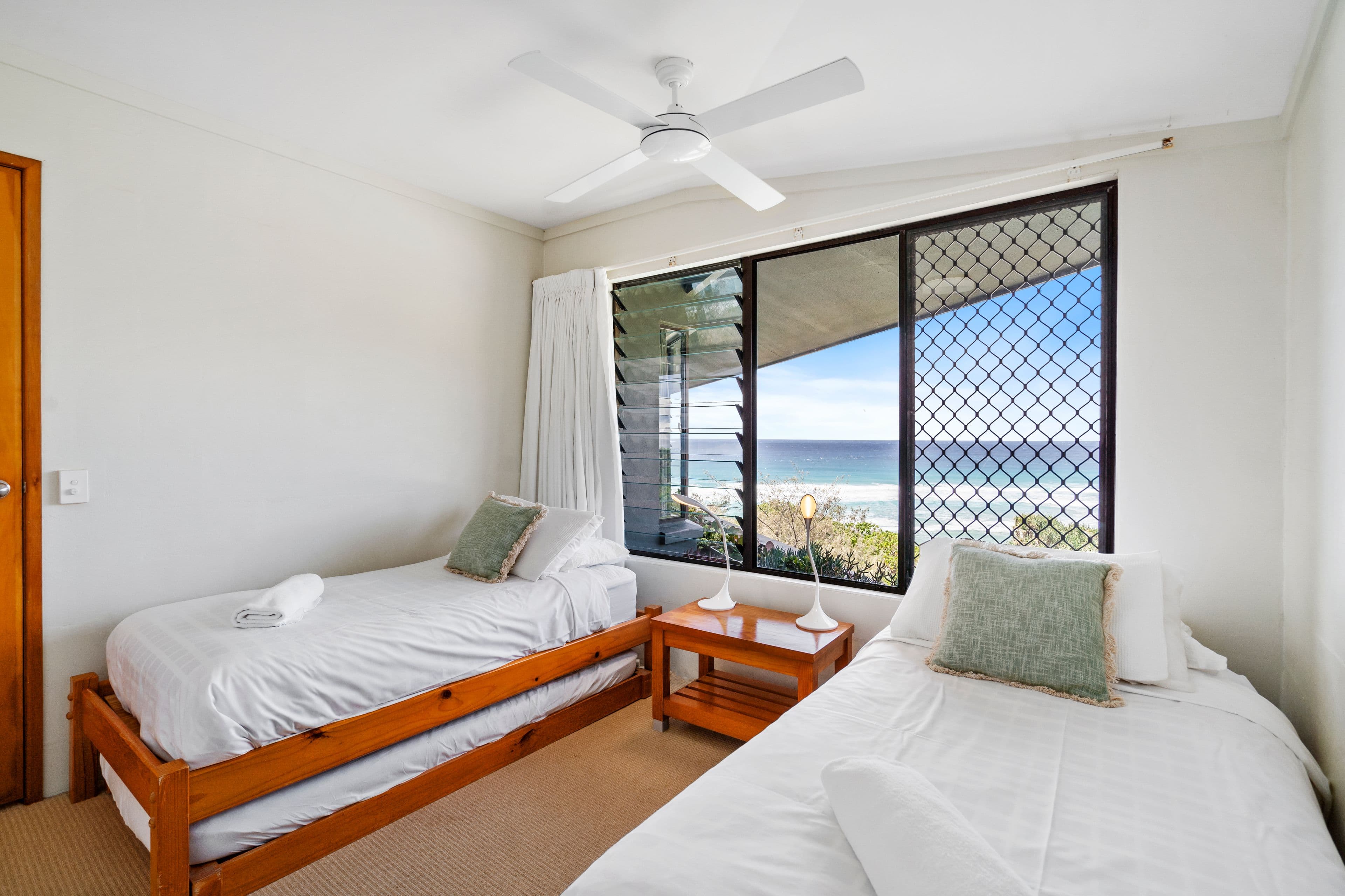 18 Cutter Street, Point Lookout QLD 4183, Point Lookout - Thumbnail 8