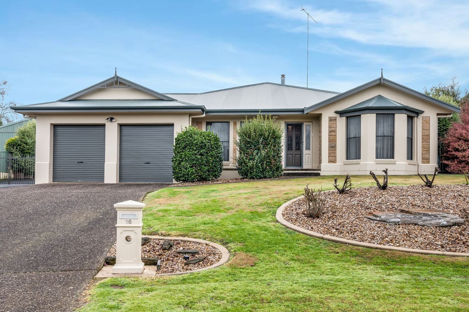 16 Woodlands Drive, Mount Gambier SA 5290, Mount Gambier - Image 1