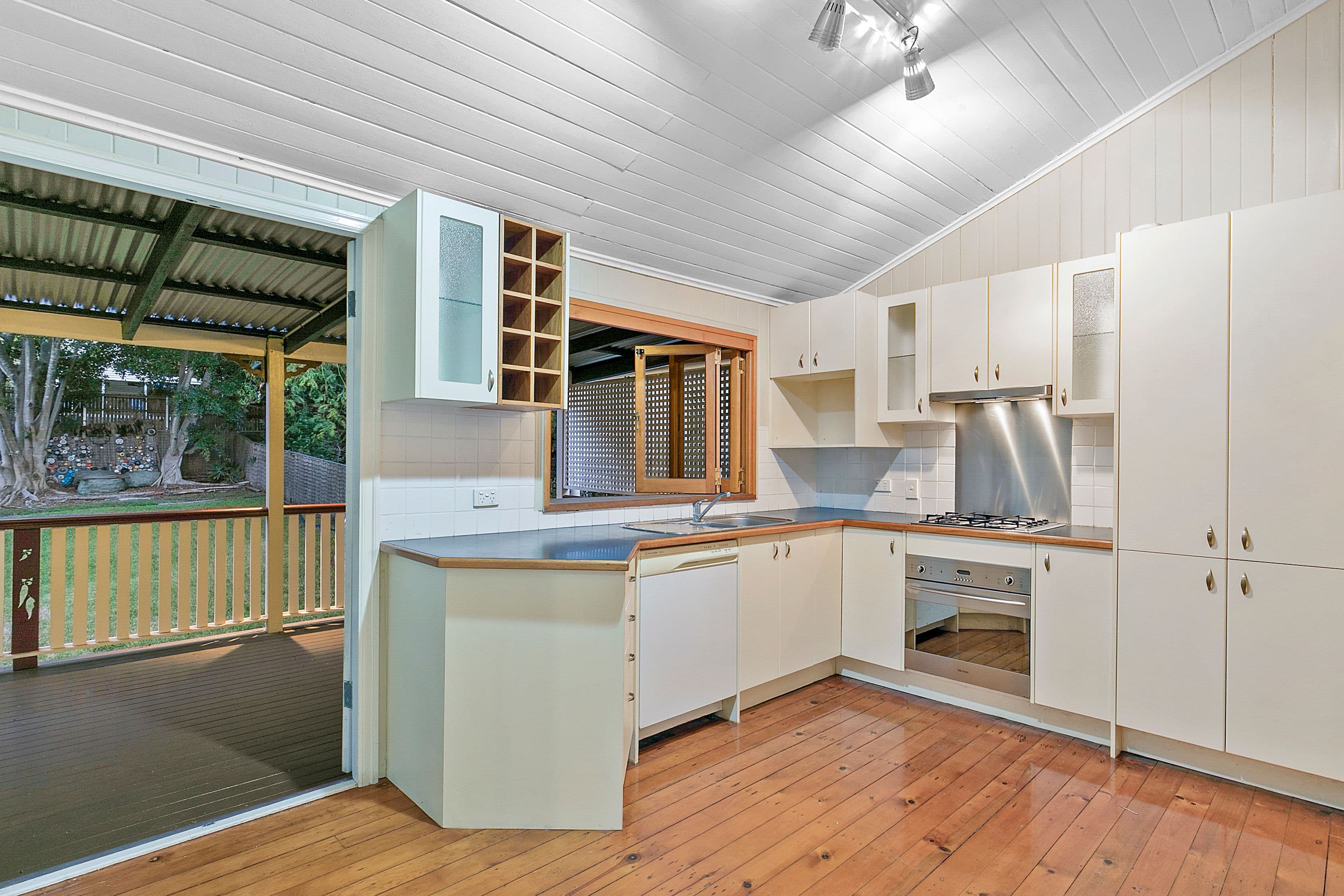 32 Aylesford Street, Annerley QLD 4103, Annerley - Thumbnail 5