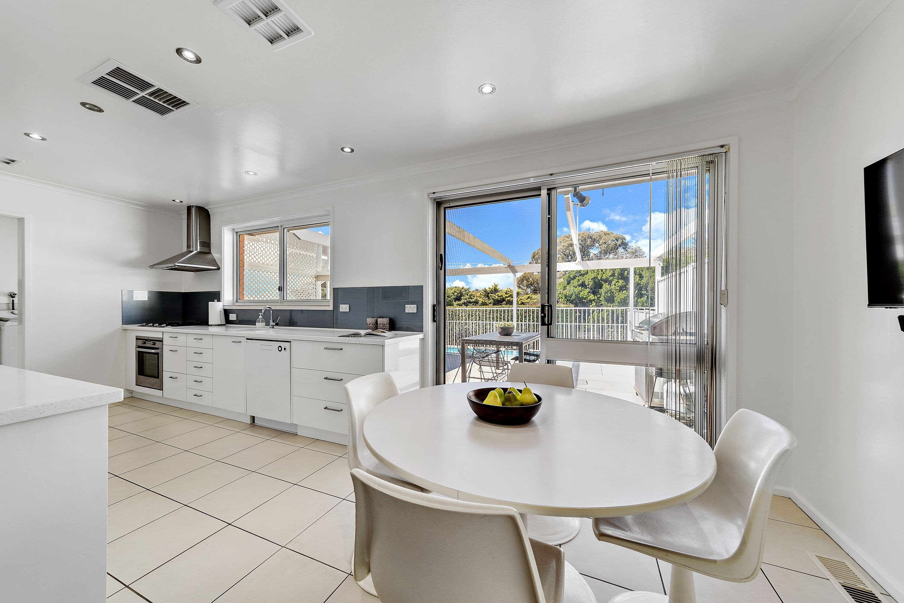 13 Dwyer Street, Cook ACT 2614, Cook - Thumbnail 3