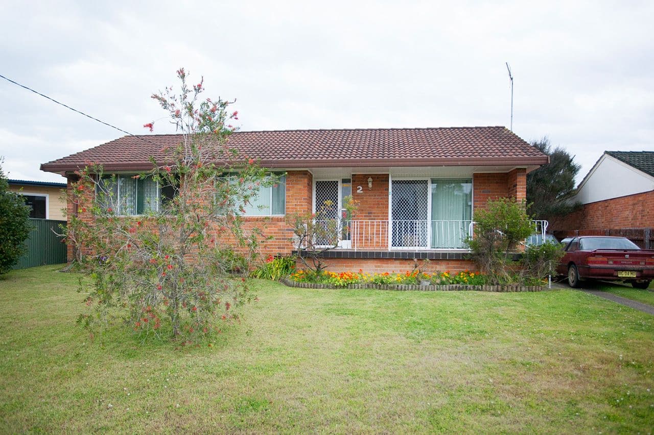 2 Donald Avenue, Taree - Image 1