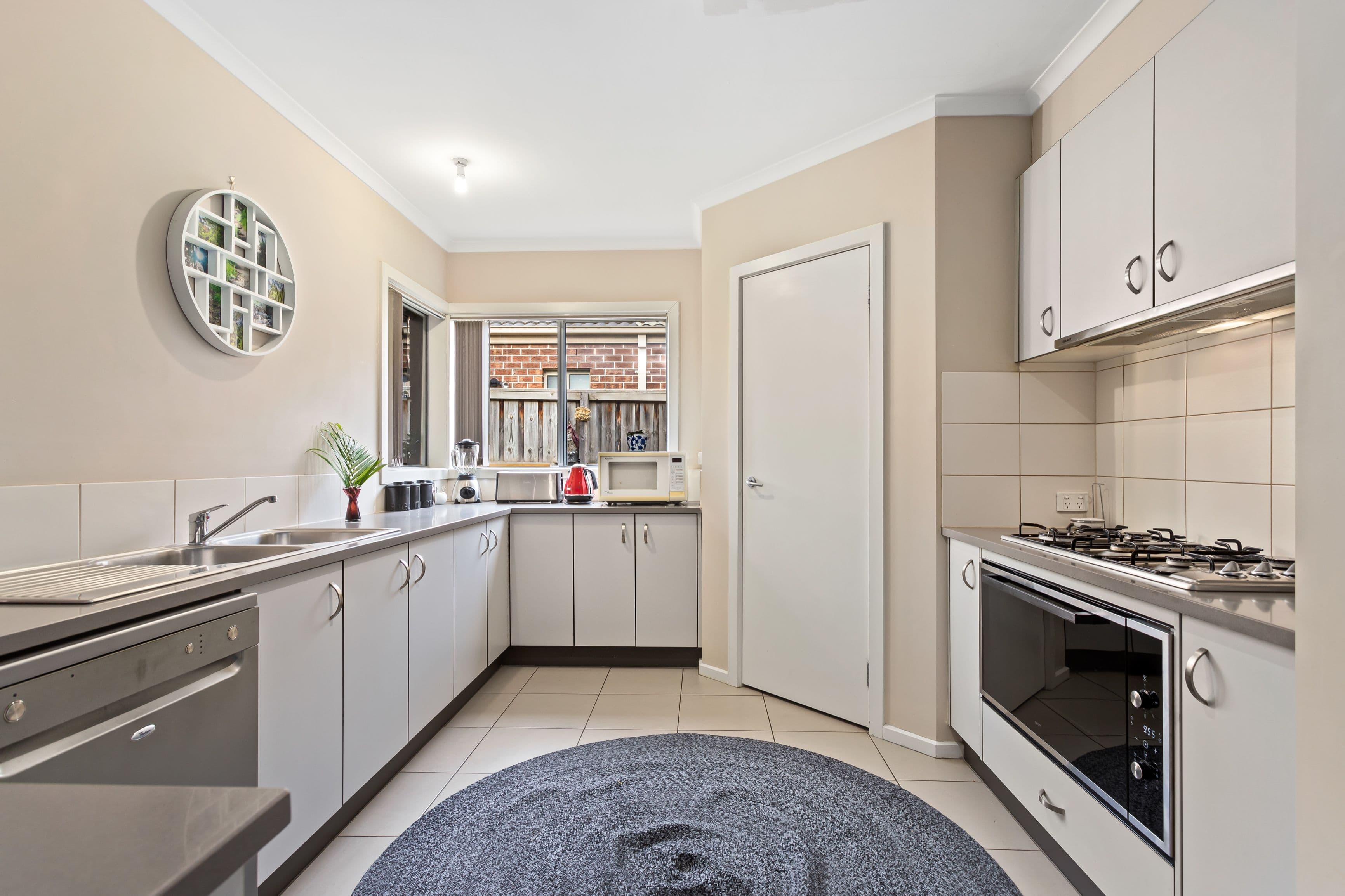7 Riverdale Boulevard, South Morang VIC 3752, South Morang - Thumbnail 3