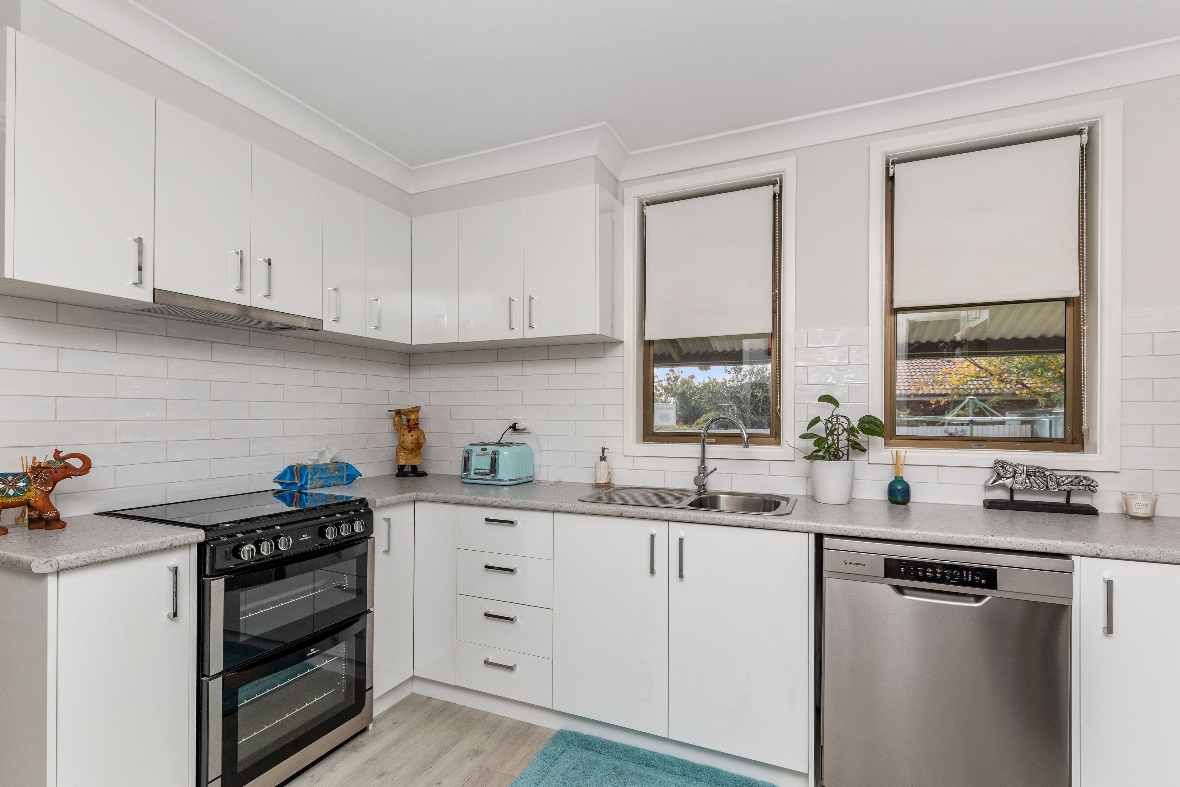 2 Loughnan Street, Coolamon NSW 2701, Coolamon - Thumbnail 2