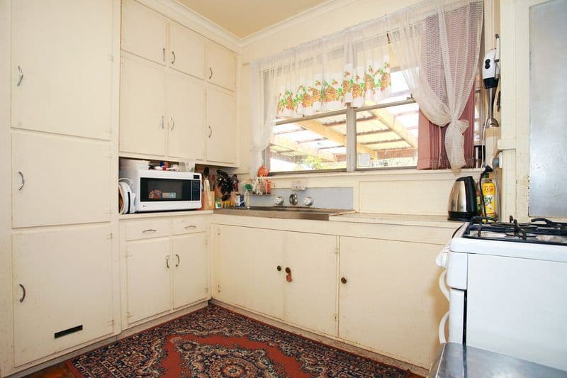 5 Privet Court, DOVETON VIC 3177, Doveton - Thumbnail 4