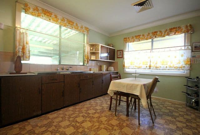 35 Chertsey Avenue, BANKSTOWN NSW 2200, Bankstown - Thumbnail 3