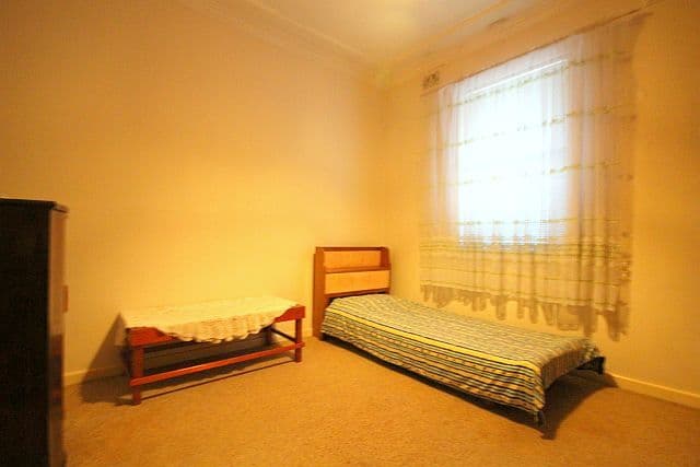 35 Chertsey Avenue, BANKSTOWN NSW 2200, Bankstown - Thumbnail 5