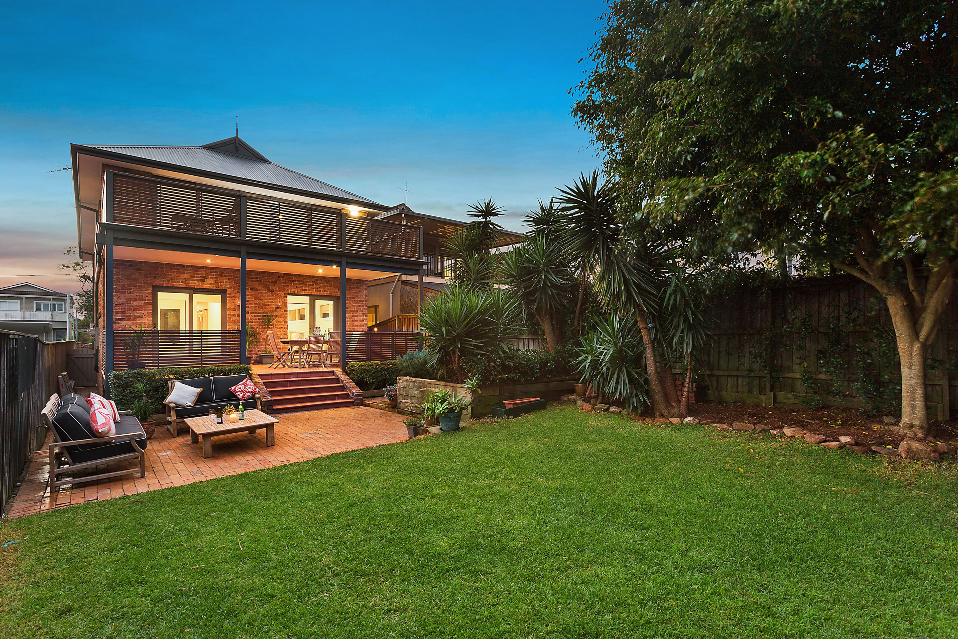 19 Blackwood Road, North Curl Curl - Thumbnail 2