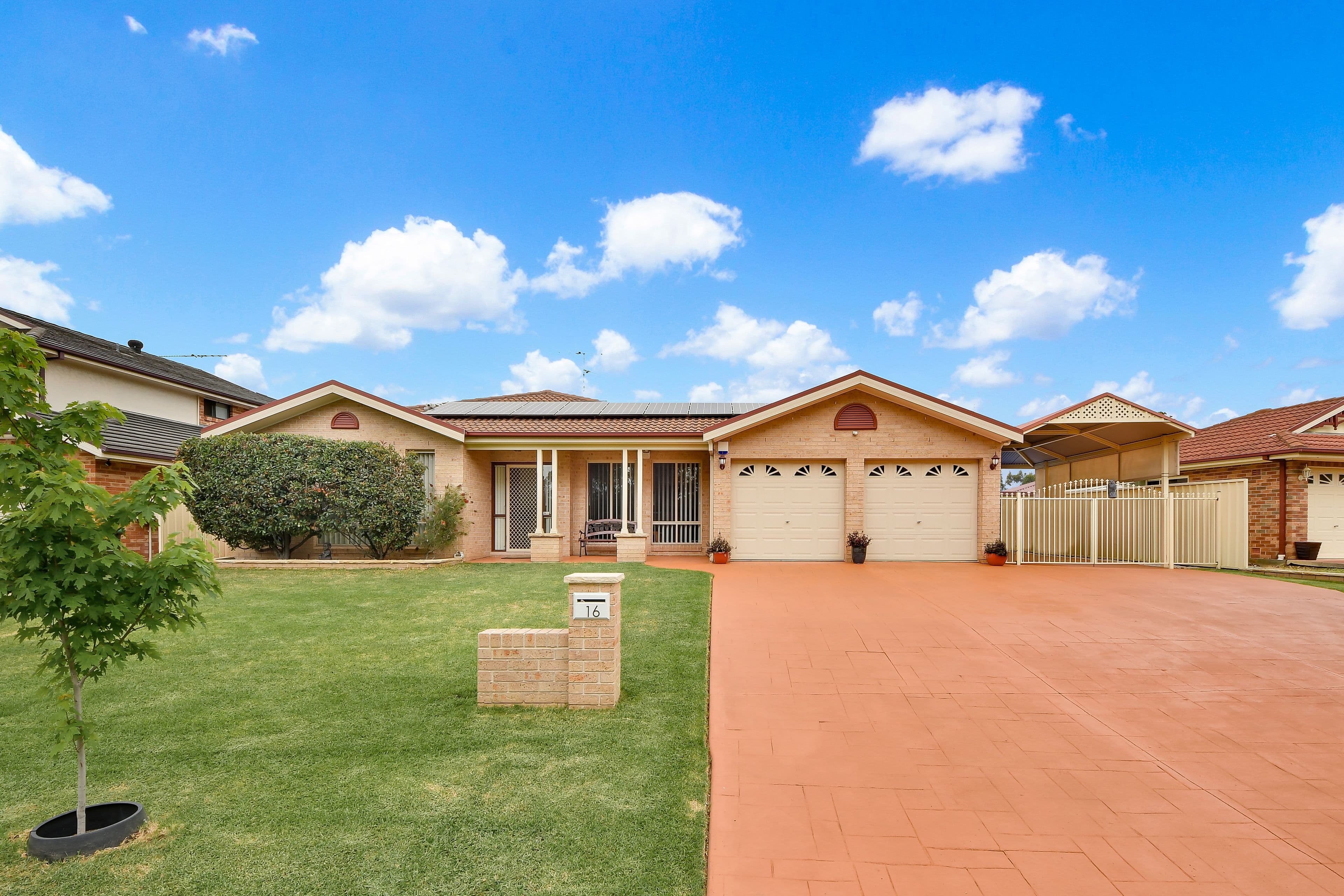 16 James Flynn Avenue, Harrington Park - Image 1