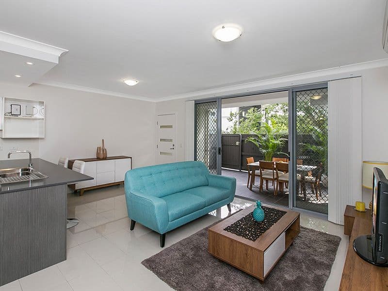 11 Cottenham Street, Fairfield QLD 4103, Fairfield - Image 1