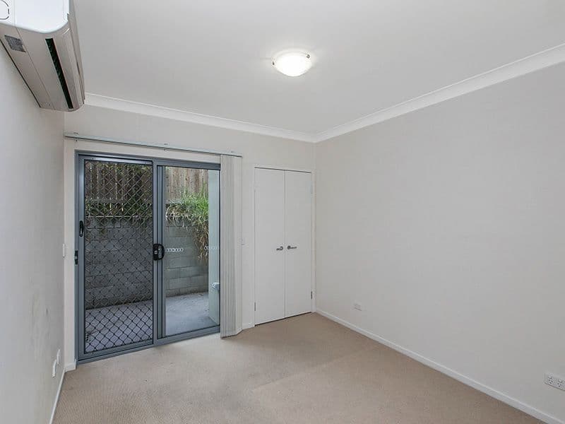 11 Cottenham Street, Fairfield QLD 4103, Fairfield - Thumbnail 8