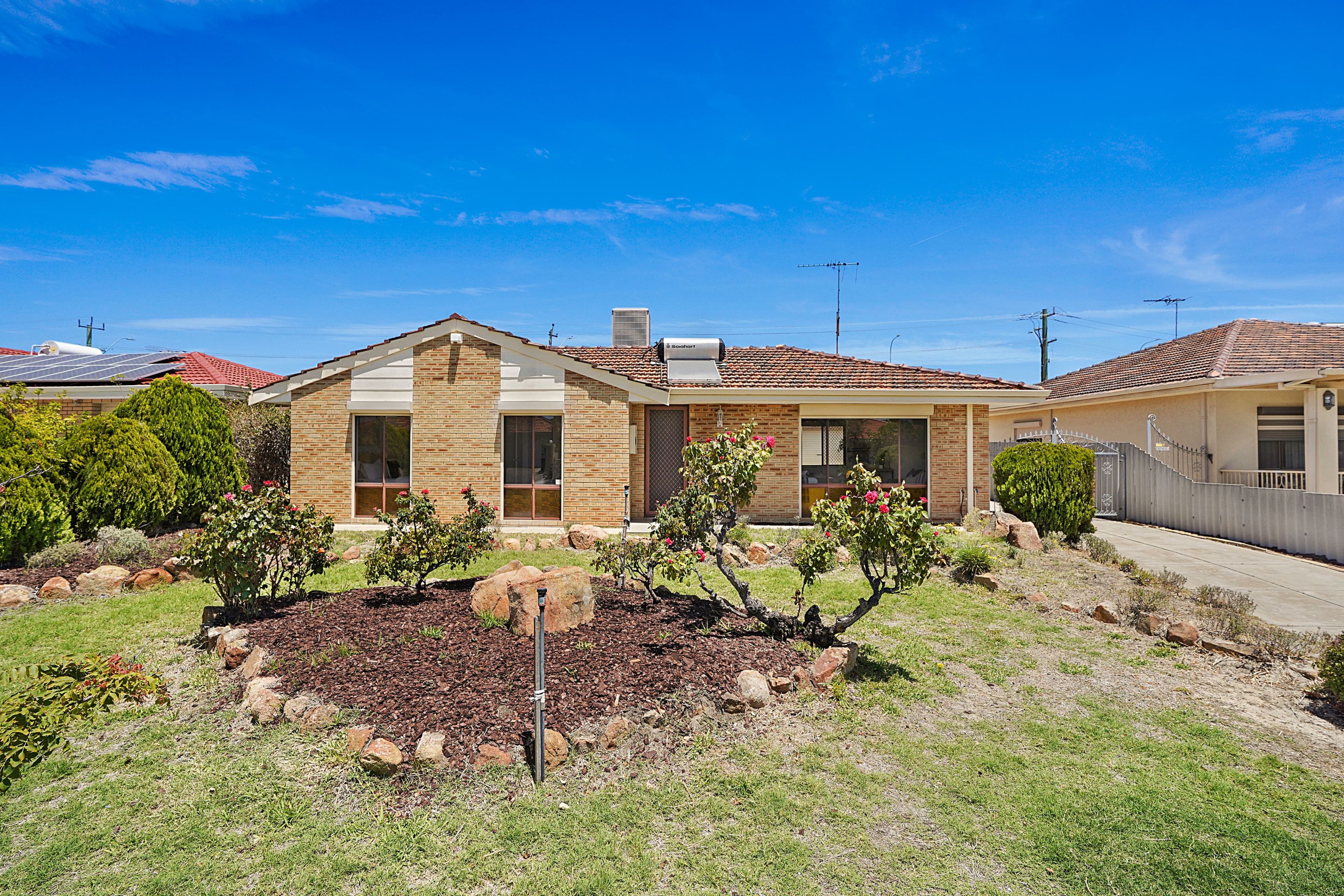 27 Oriole Street, Stirling WA 6021, Stirling - Image 1