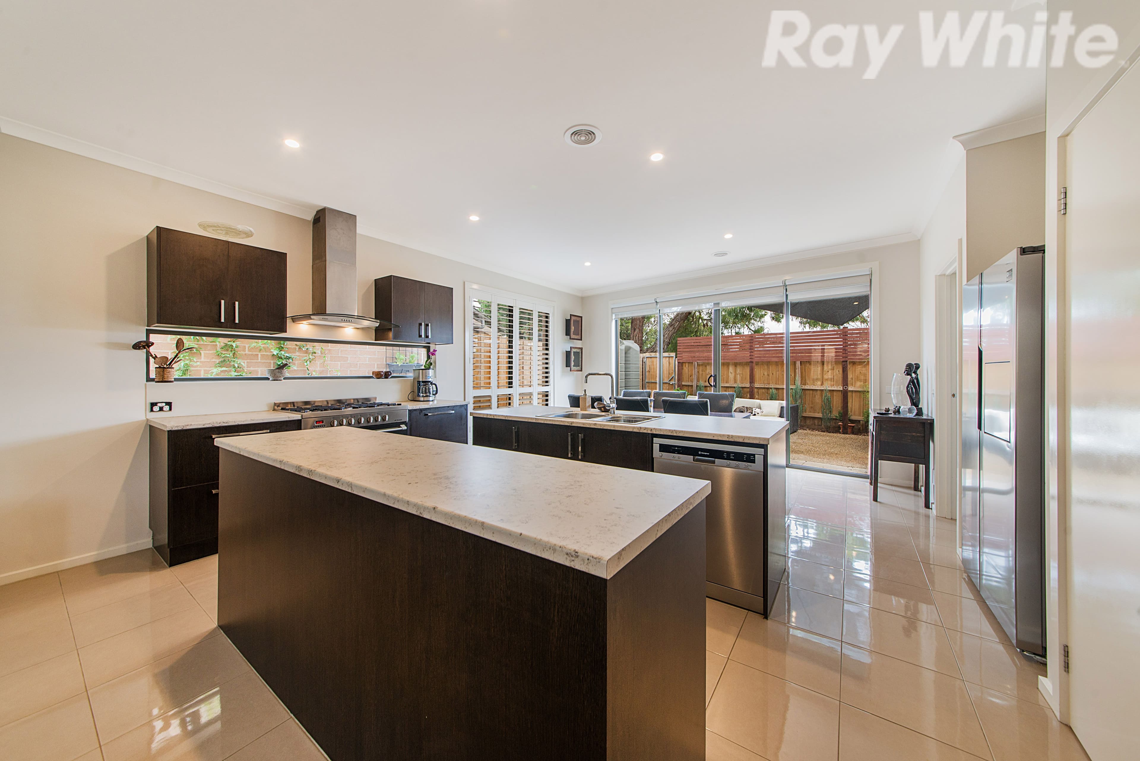 2 Cindy Court, Ferntree Gully VIC 3156, Ferntree Gully - Thumbnail 3