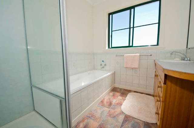 14 Garrett Street, BEAUTY POINT TAS 7270, Beauty Point - Thumbnail 5