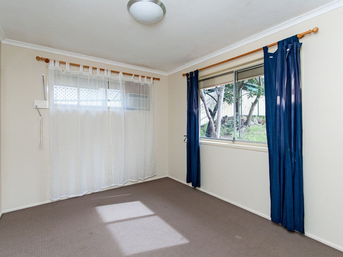 16 Surrey Road, BELLBIRD PARK QLD 4300, Bellbird Park - Thumbnail 8