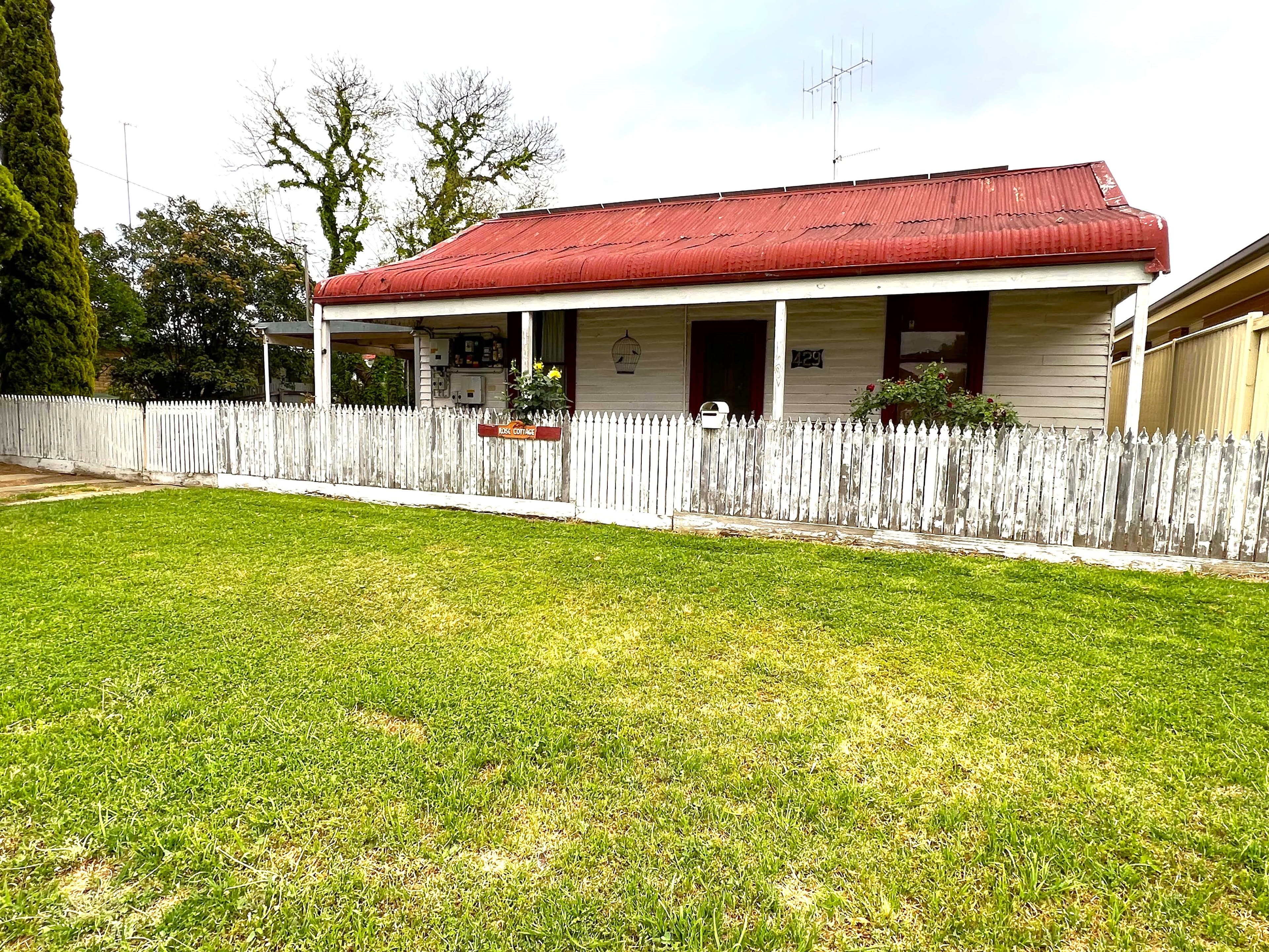 429 Whitelock Street, Deniliquin NSW 2710, Deniliquin - Image 1