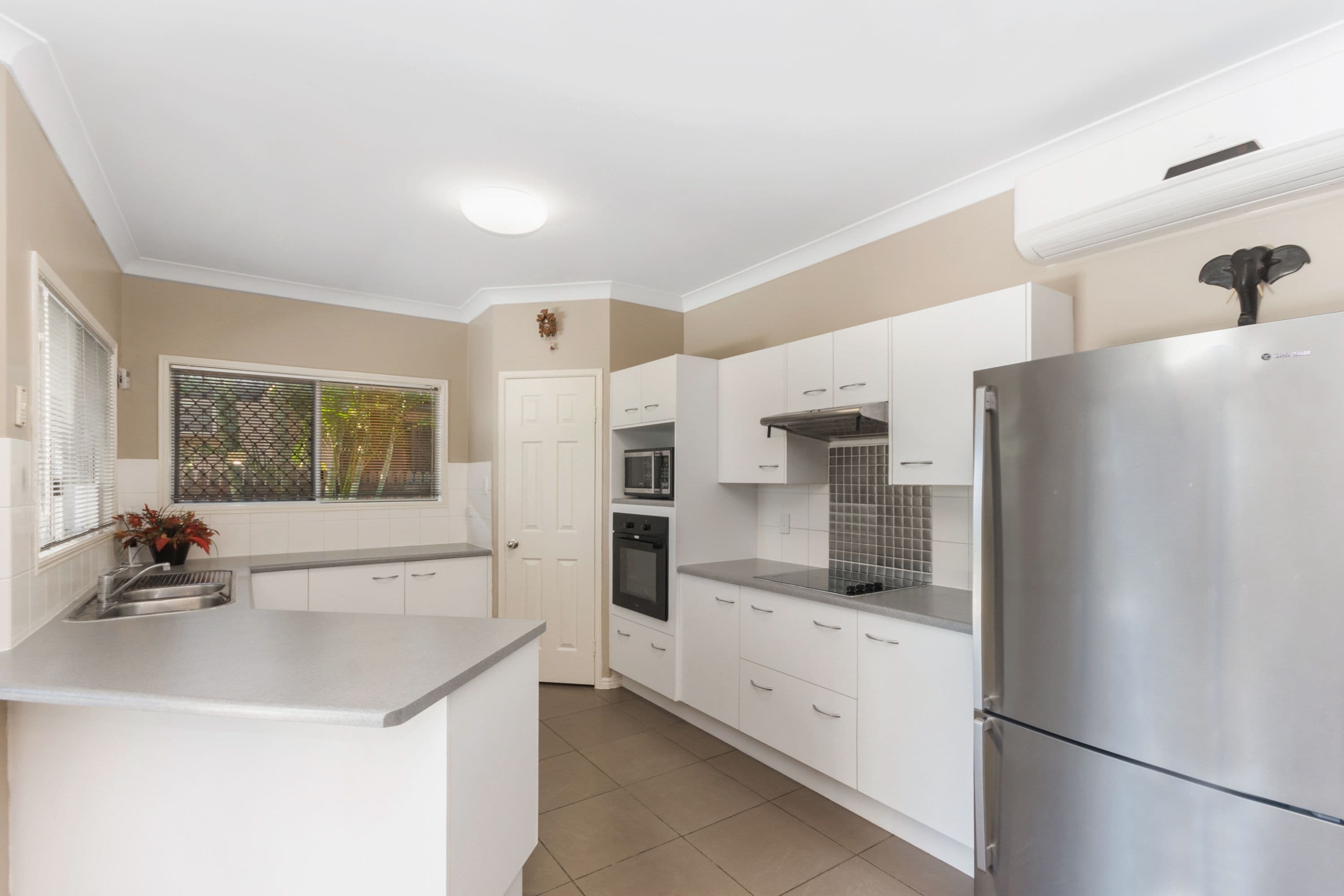 15 Sheerwater Parade, Douglas QLD 4814, Douglas - Thumbnail 3