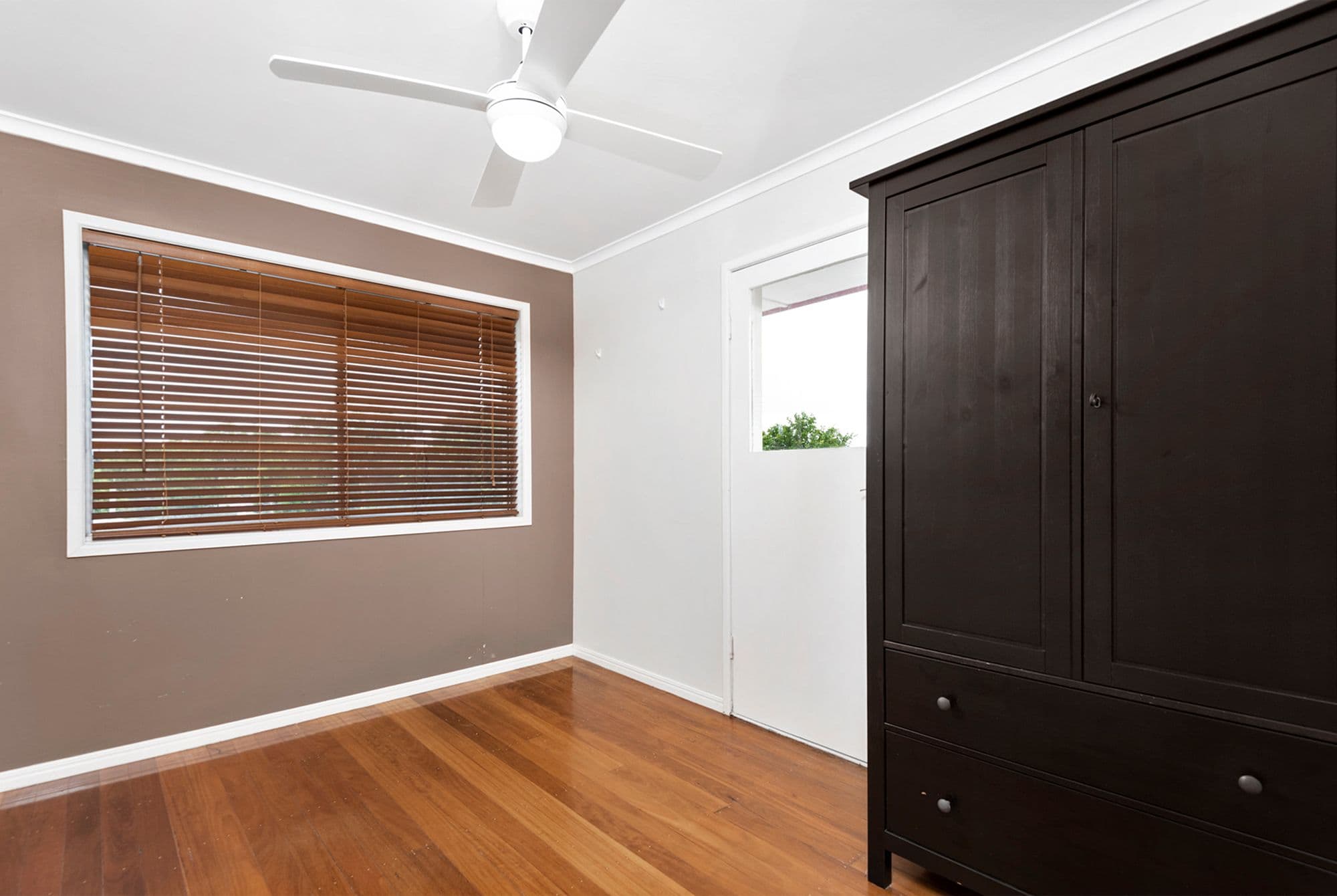 91 Dennis Road, Springwood QLD 4127, Springwood - Thumbnail 5