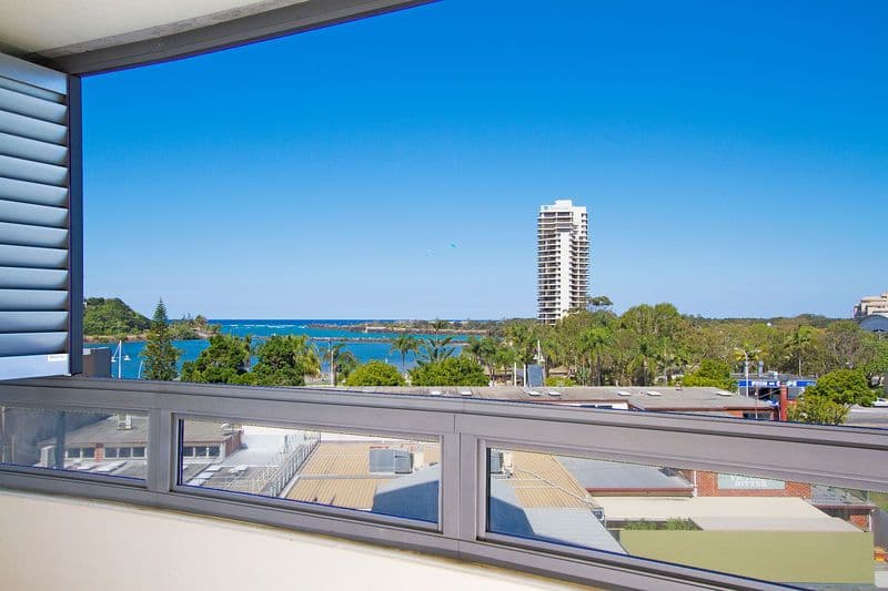 18 Stuart Street, Tweed Heads NSW 2485, Tweed Heads - Thumbnail 2