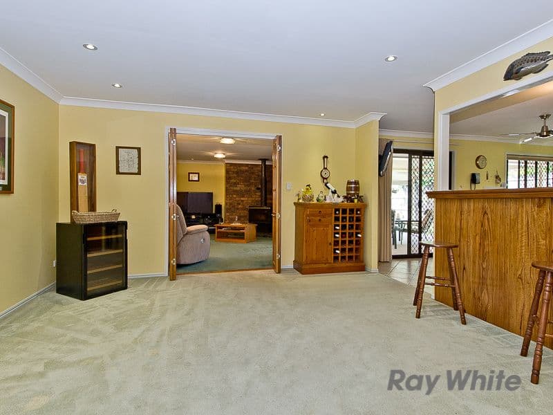 4 Lorenc Place, Bridgeman Downs QLD 4035, Bridgeman Downs - Thumbnail 6