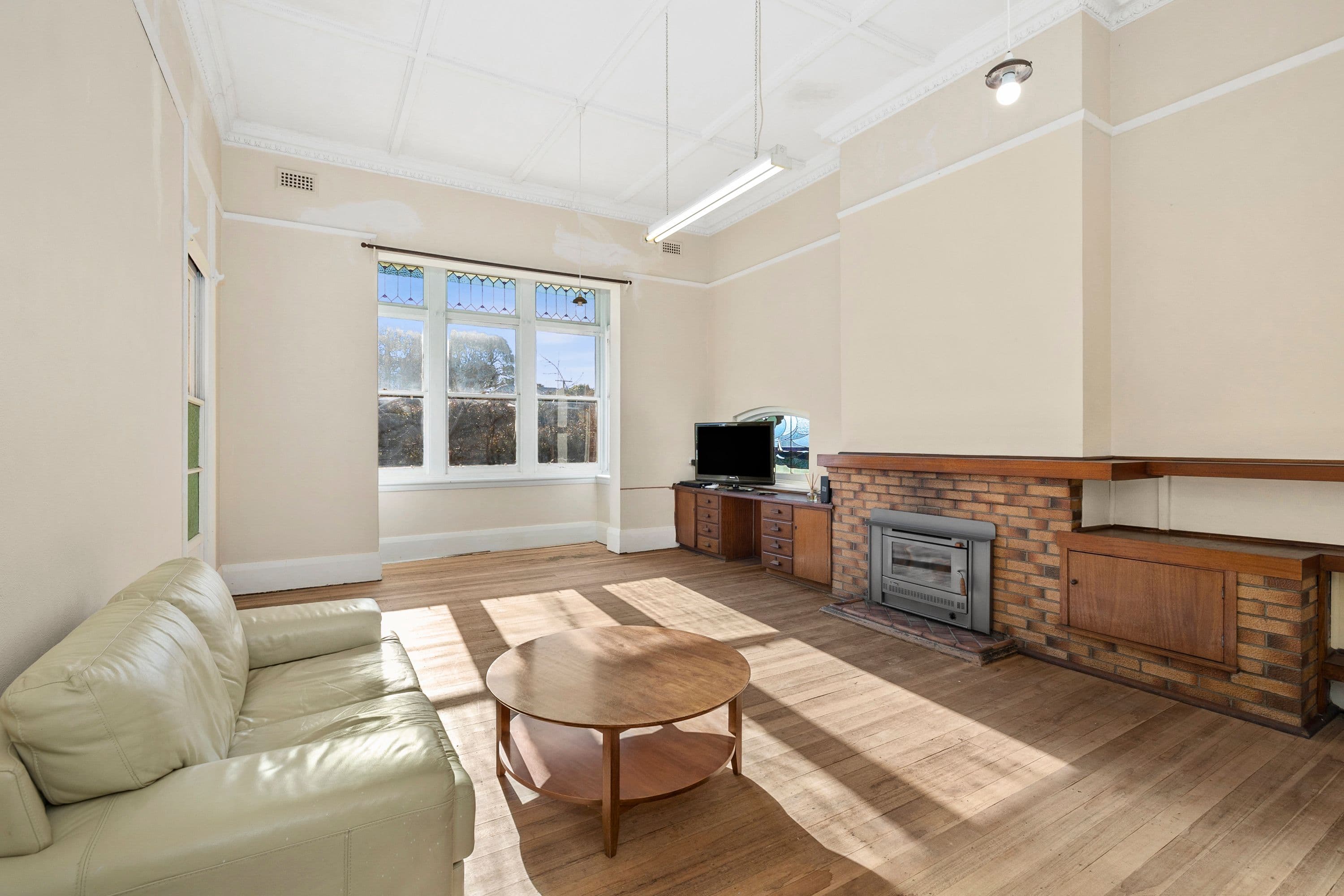 30 Cumberland Street, Linton VIC 3360, Linton - Thumbnail 5