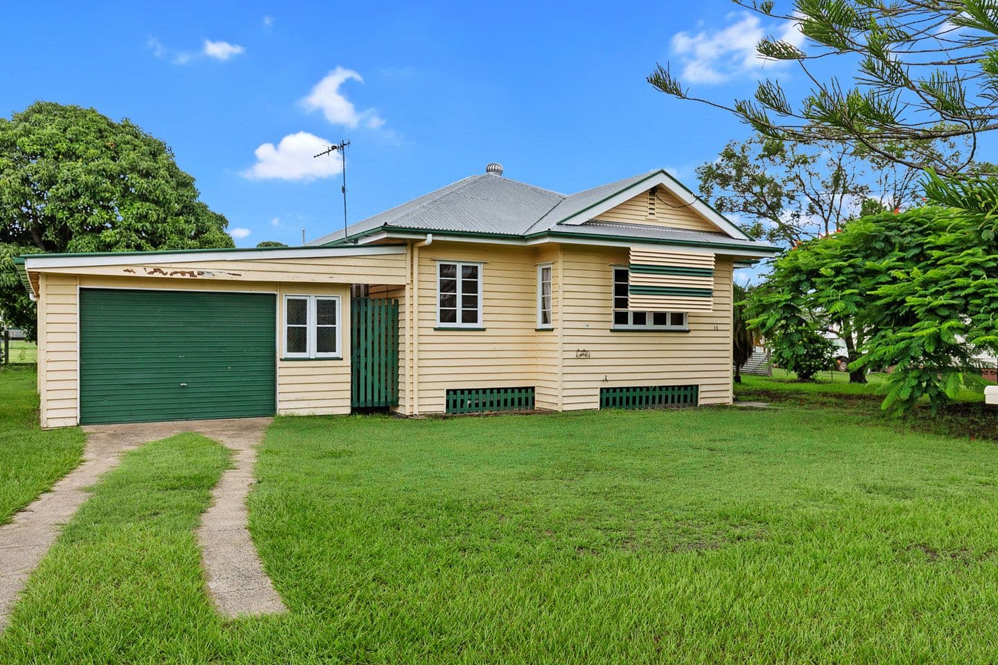 15 Branch Street, Torbanlea QLD 4662, Torbanlea - Thumbnail 2
