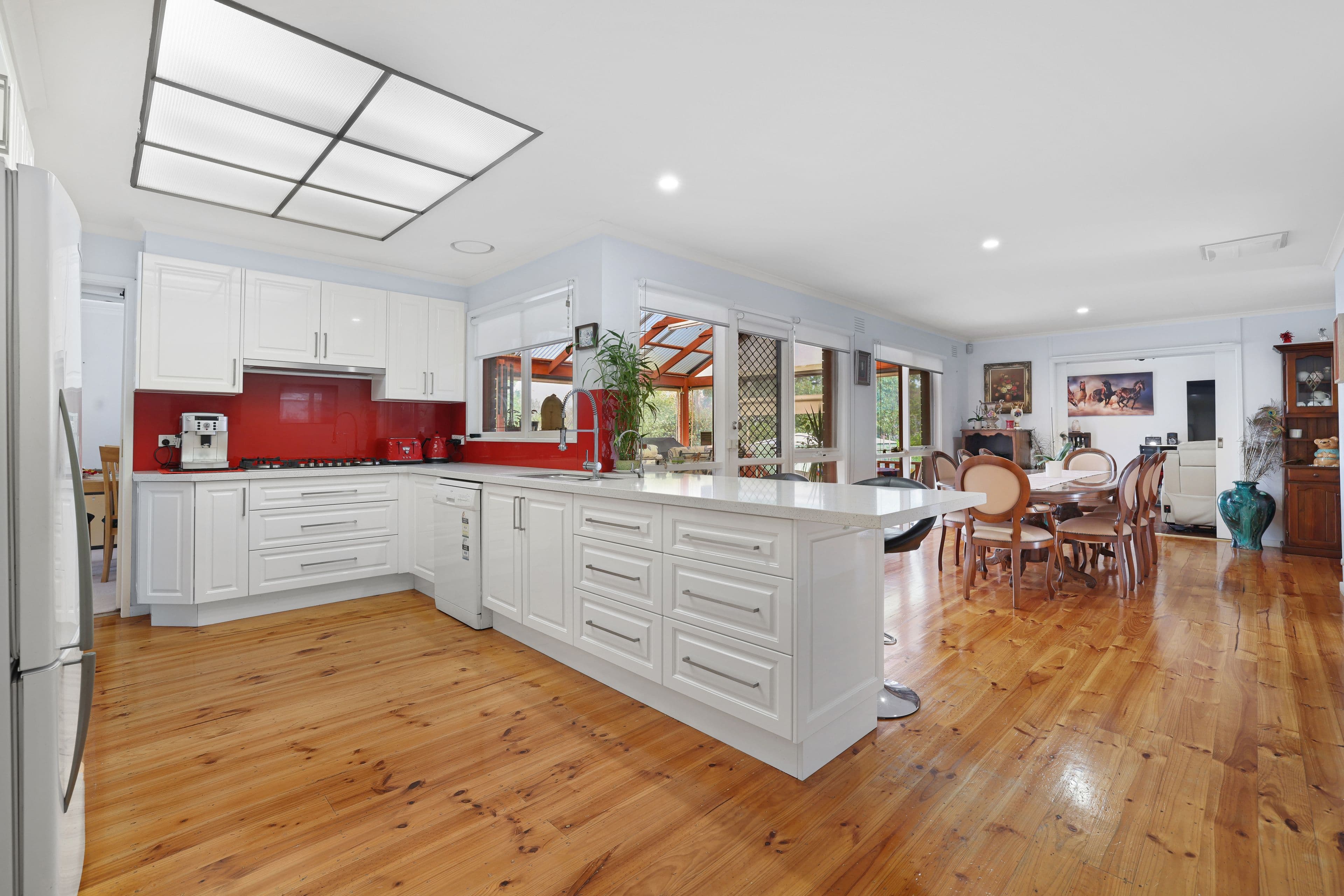 702 Stud Road, Scoresby VIC 3179, Scoresby - Thumbnail 3