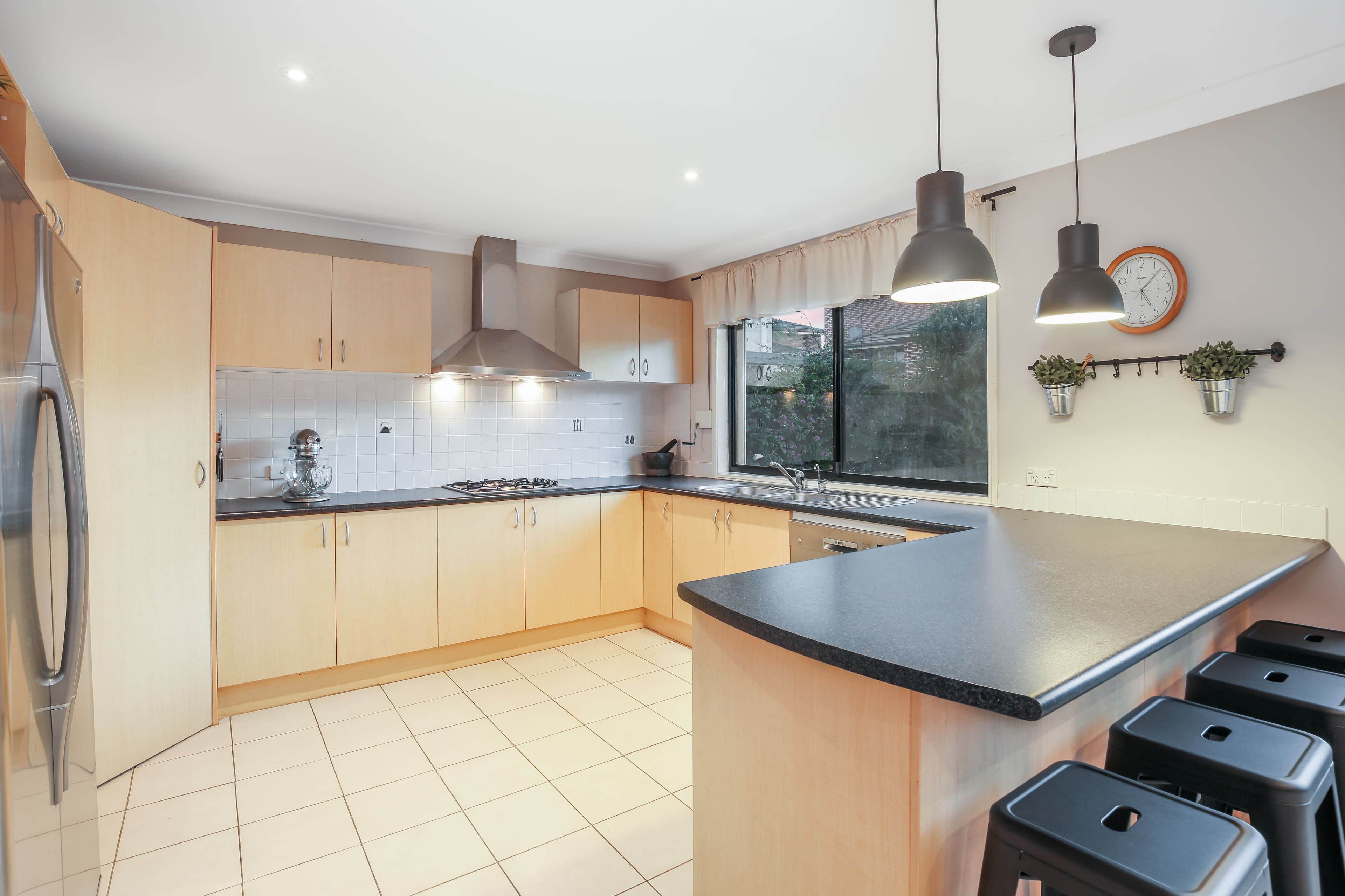 48 Langdon Road, Winston Hills - Thumbnail 5