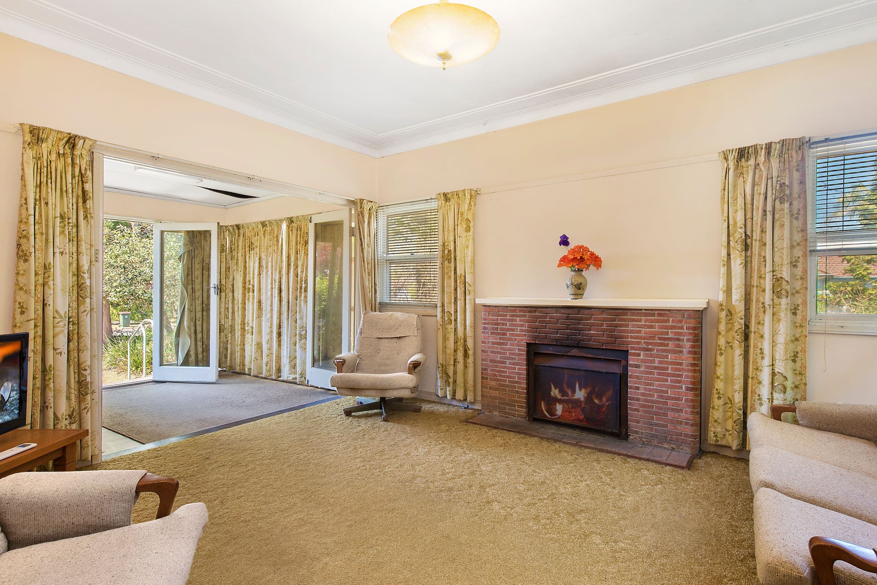 61 Dartford Road, Thornleigh - Thumbnail 2