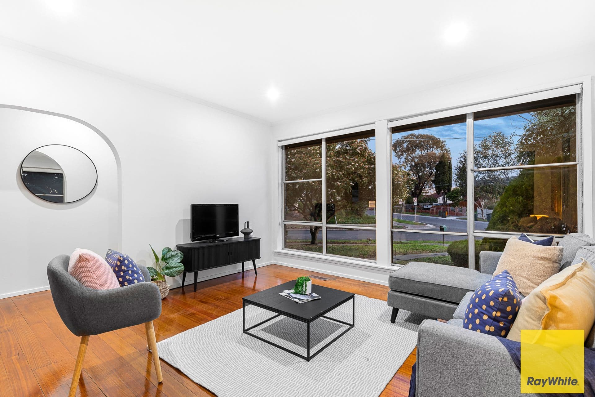 6 Barrington Drive, Pakenham, VIC 3810, Pakenham - Thumbnail 4