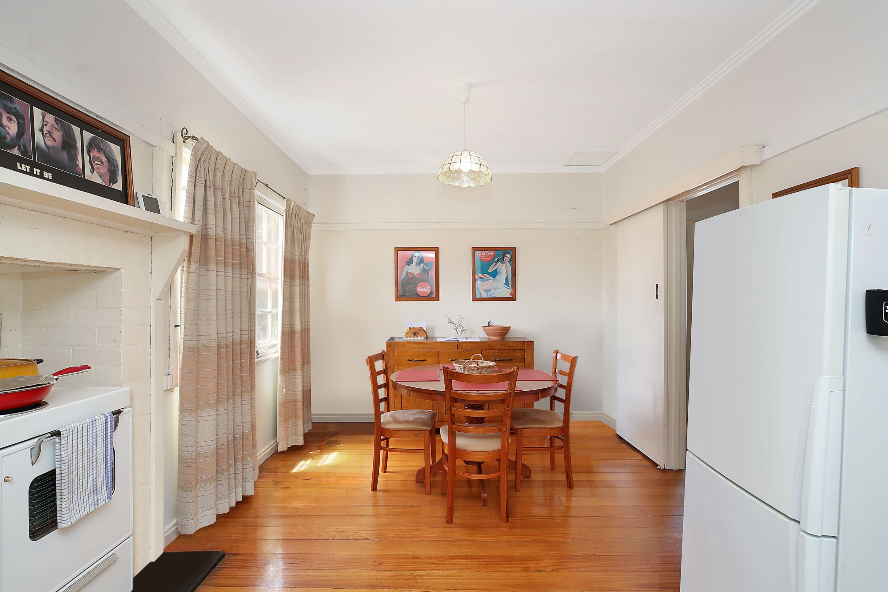 13 Robertson Street, Derrinallum VIC 3325, Derrinallum - Thumbnail 3