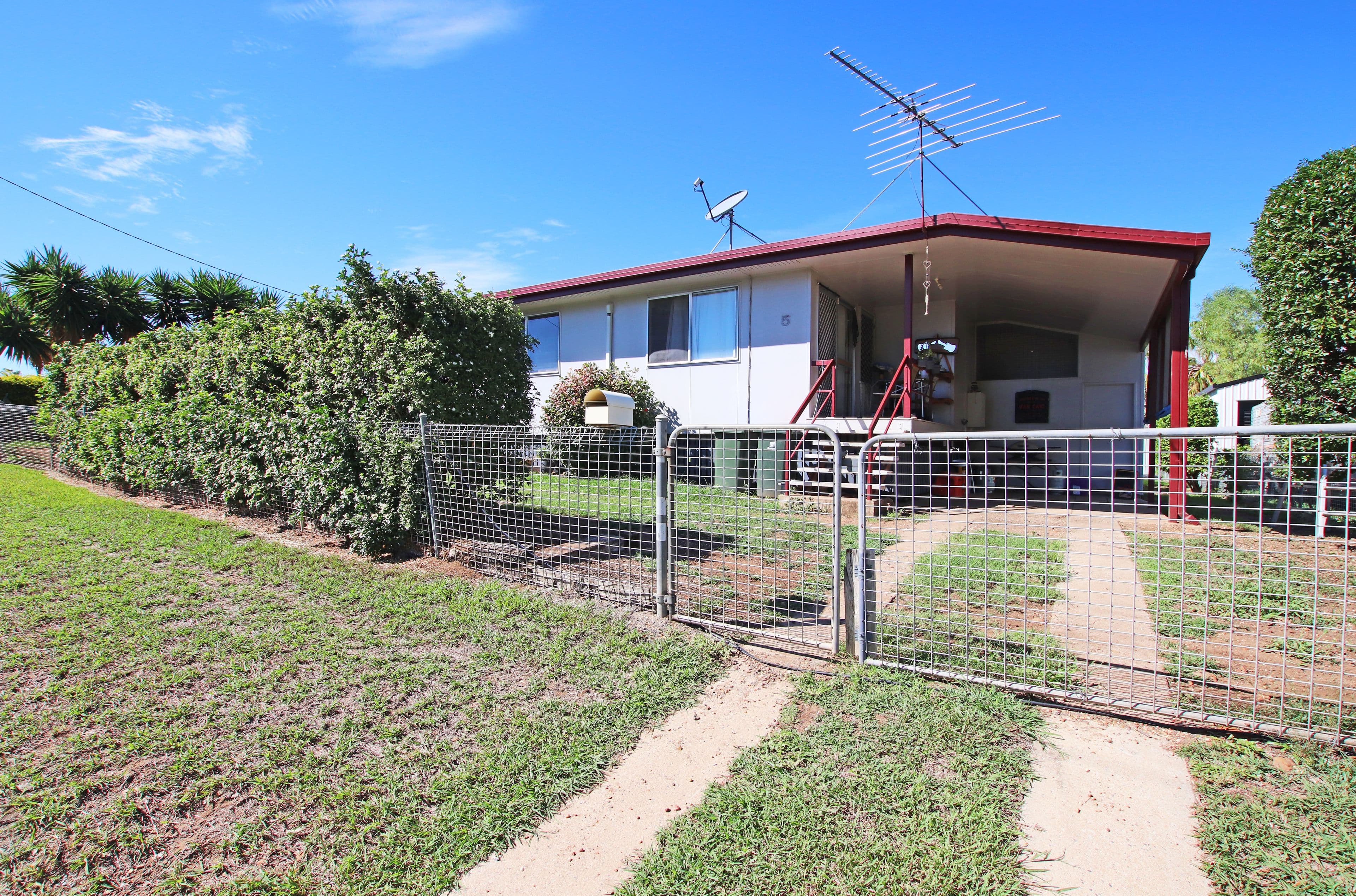 5 Auburn Street, Biloela QLD 4715, Biloela - Image 1