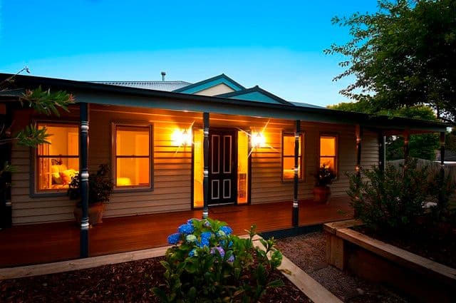 32 Benbow Crescent, BORONIA VIC 3155, Boronia - Image 1