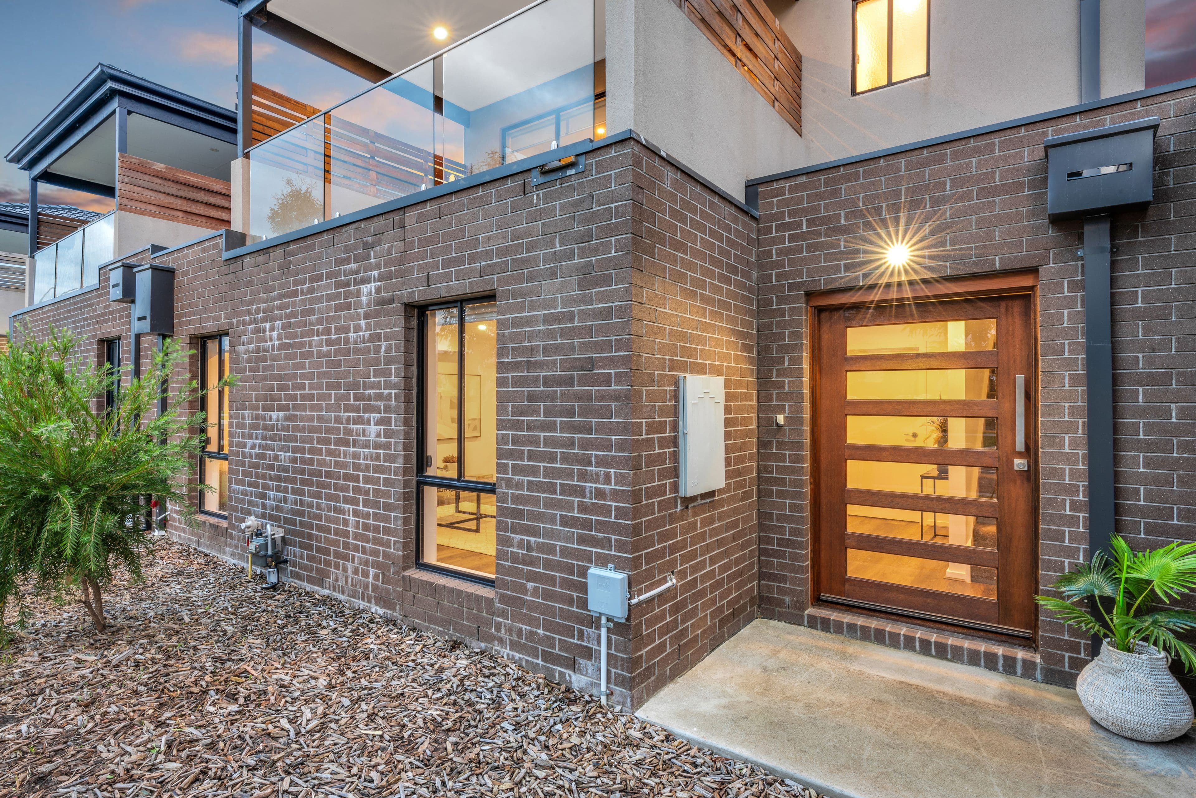 25 Station Street, Pakenham VIC 3810, Pakenham - Thumbnail 2