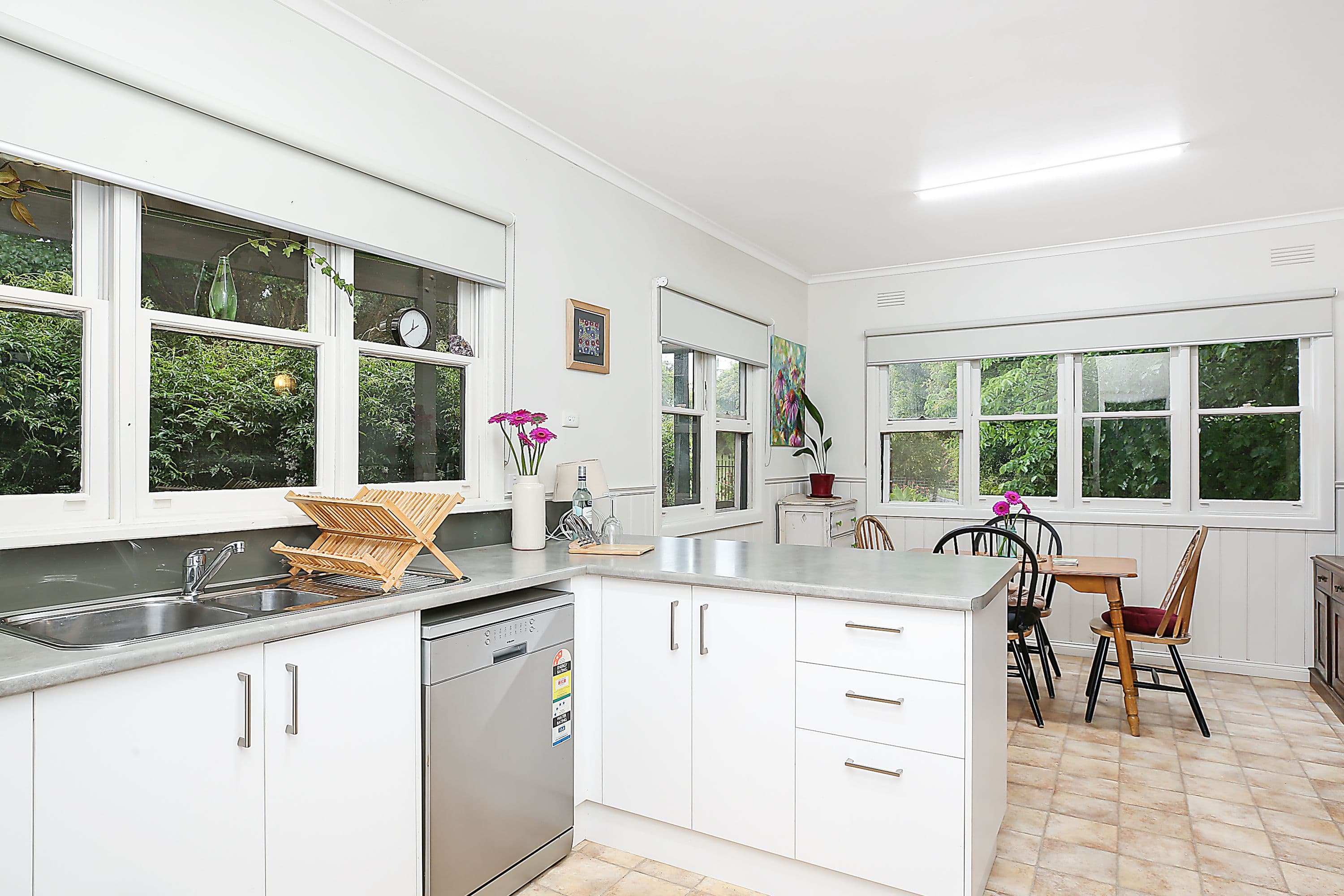 58 Warrnambool Road, Terang VIC 3264, Terang - Thumbnail 6