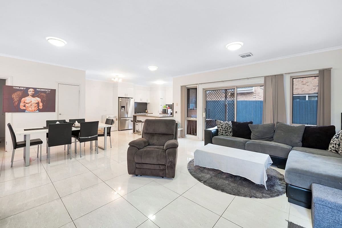 19 Robert Street, Dandenong VIC 3175, Dandenong - Thumbnail 6