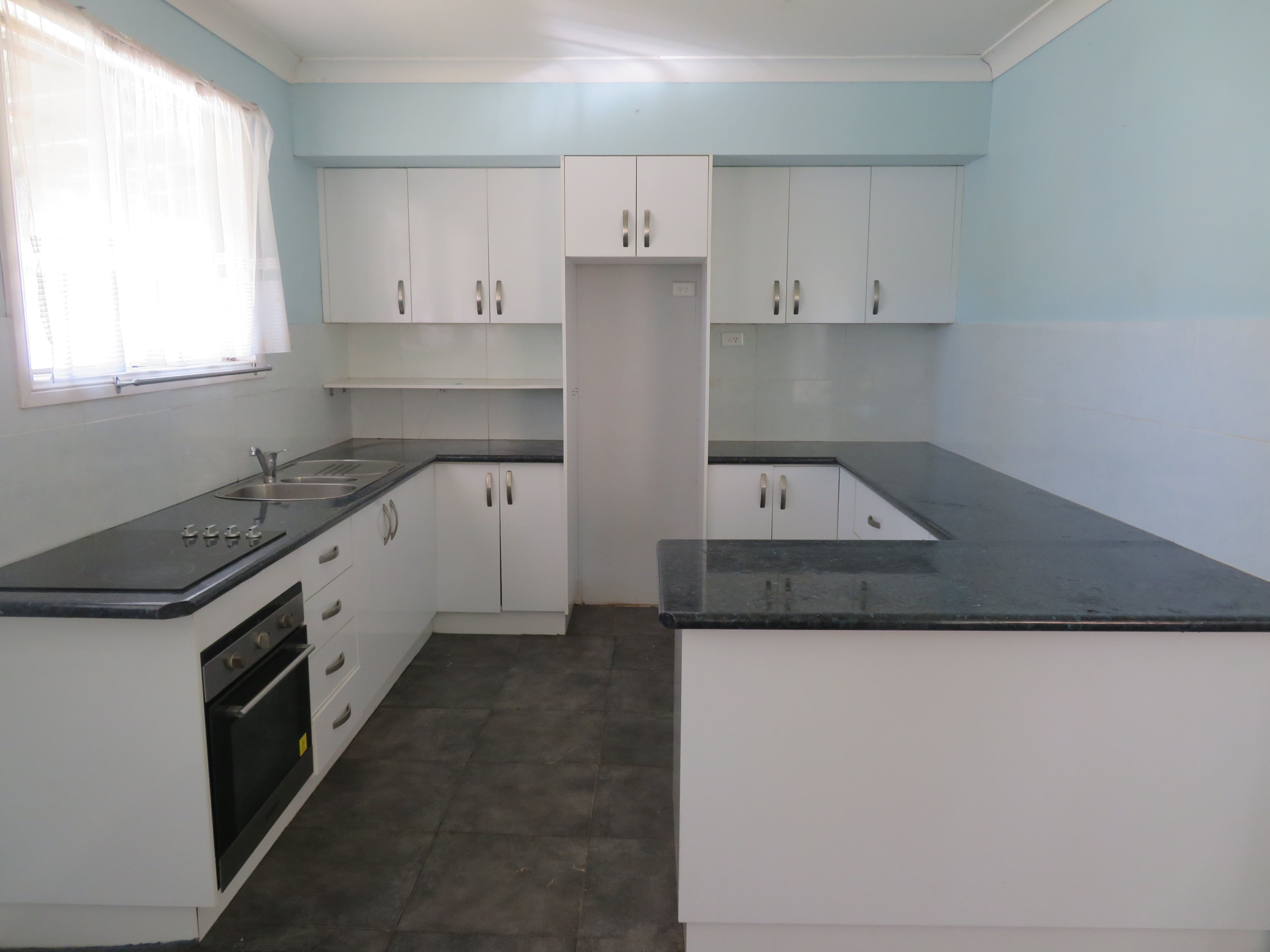 2 Bourke Street, Gundagai NSW 2722, Gundagai - Thumbnail 2