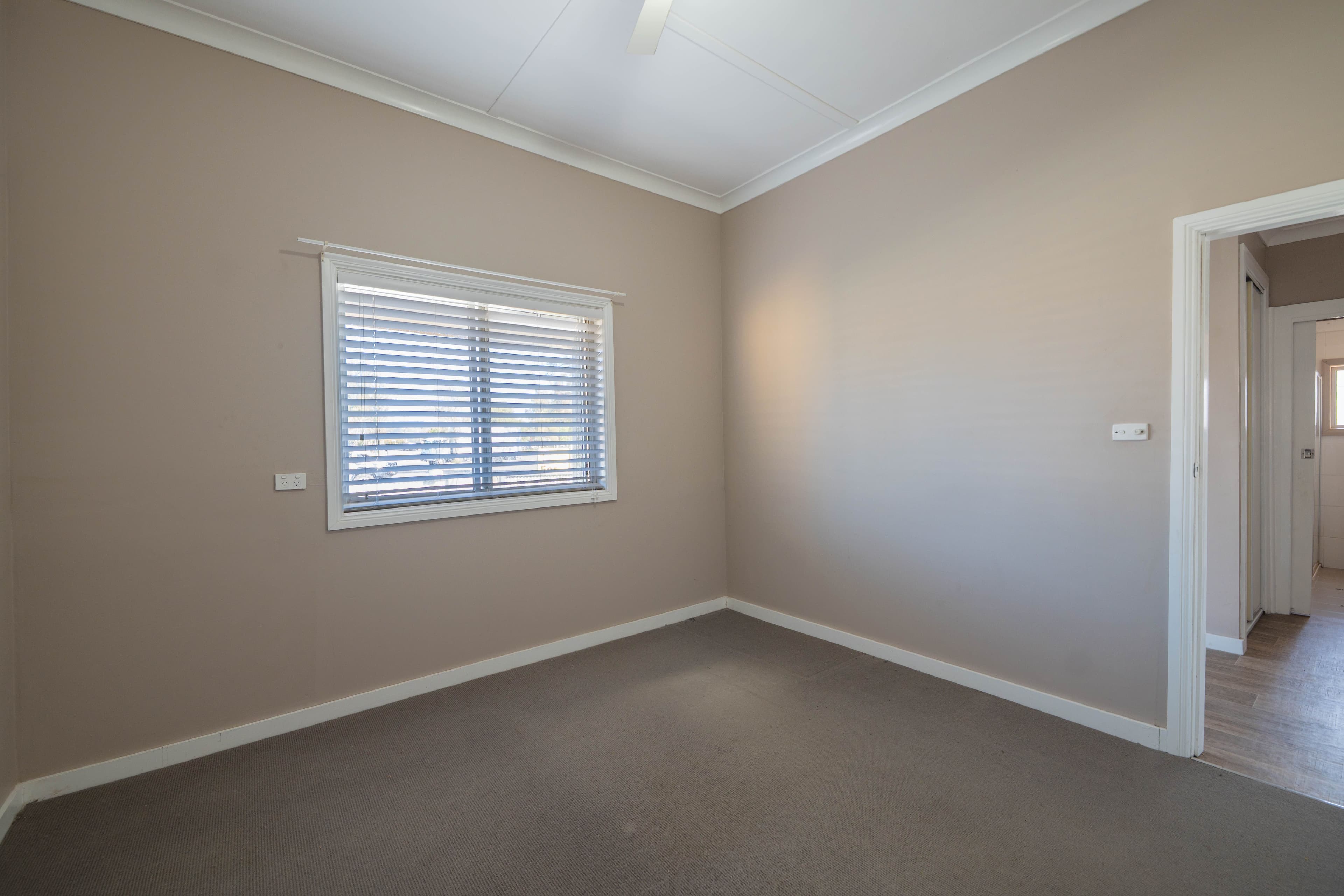 7 Renfree Street, Forbes NSW 2871, Forbes - Thumbnail 6