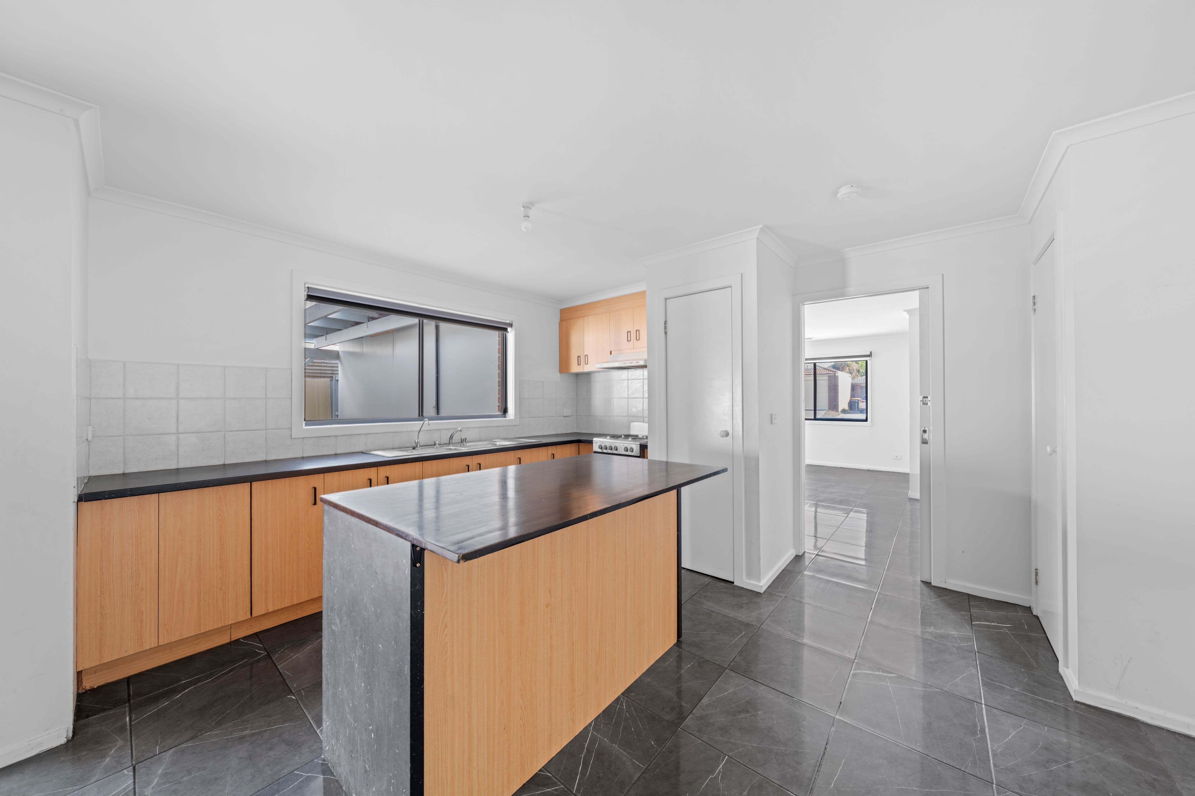 14 James McFarlane Wynd, Skye VIC 3977, Skye - Image 1