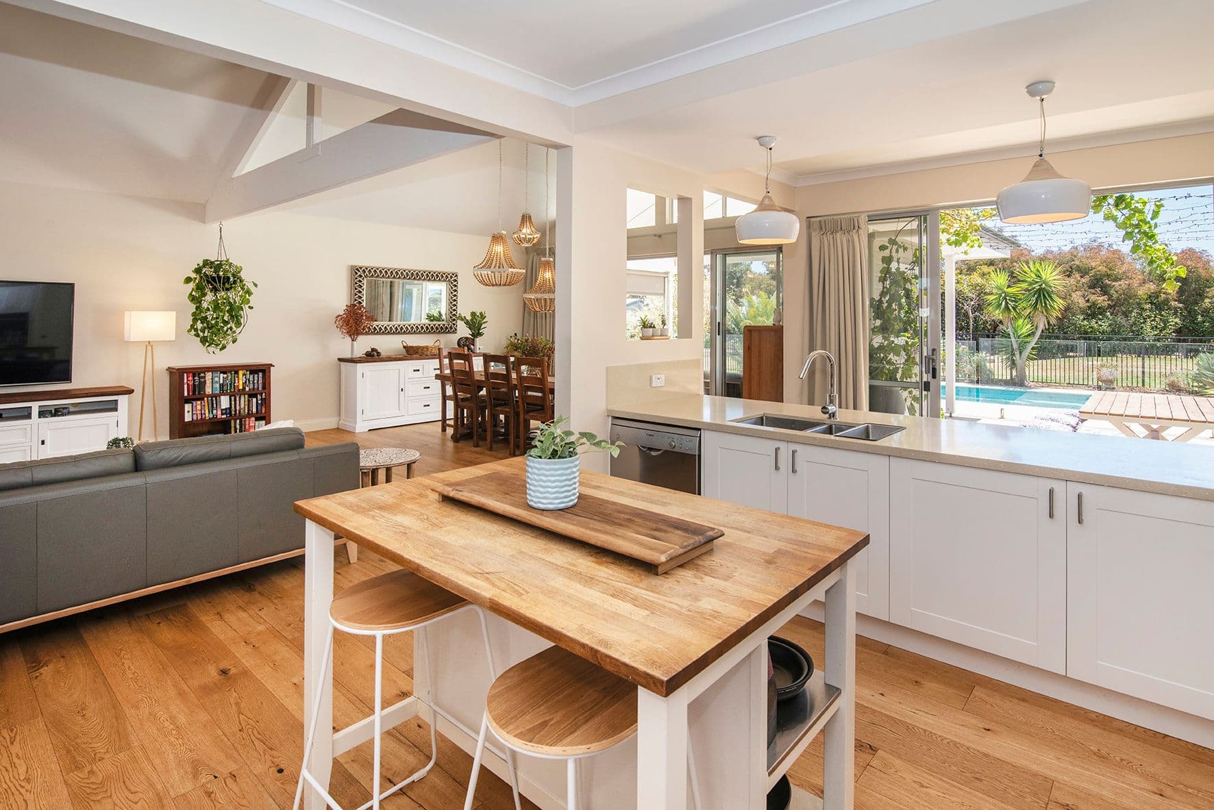 56 Hermitage Drive, Margaret River WA 6285, Margaret River - Thumbnail 4