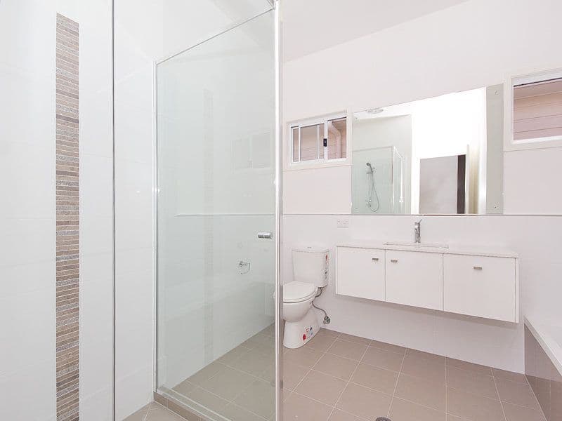 70 Thomas Street, SHERWOOD QLD 4075, Sherwood - Thumbnail 6