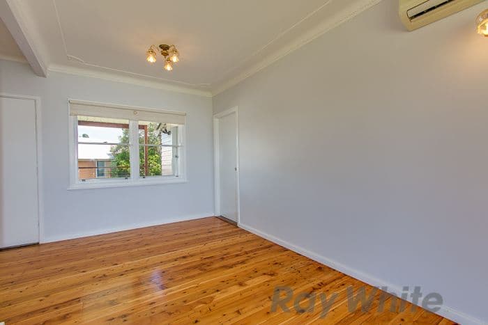 1 Karloo Street, Shortland - Thumbnail 6